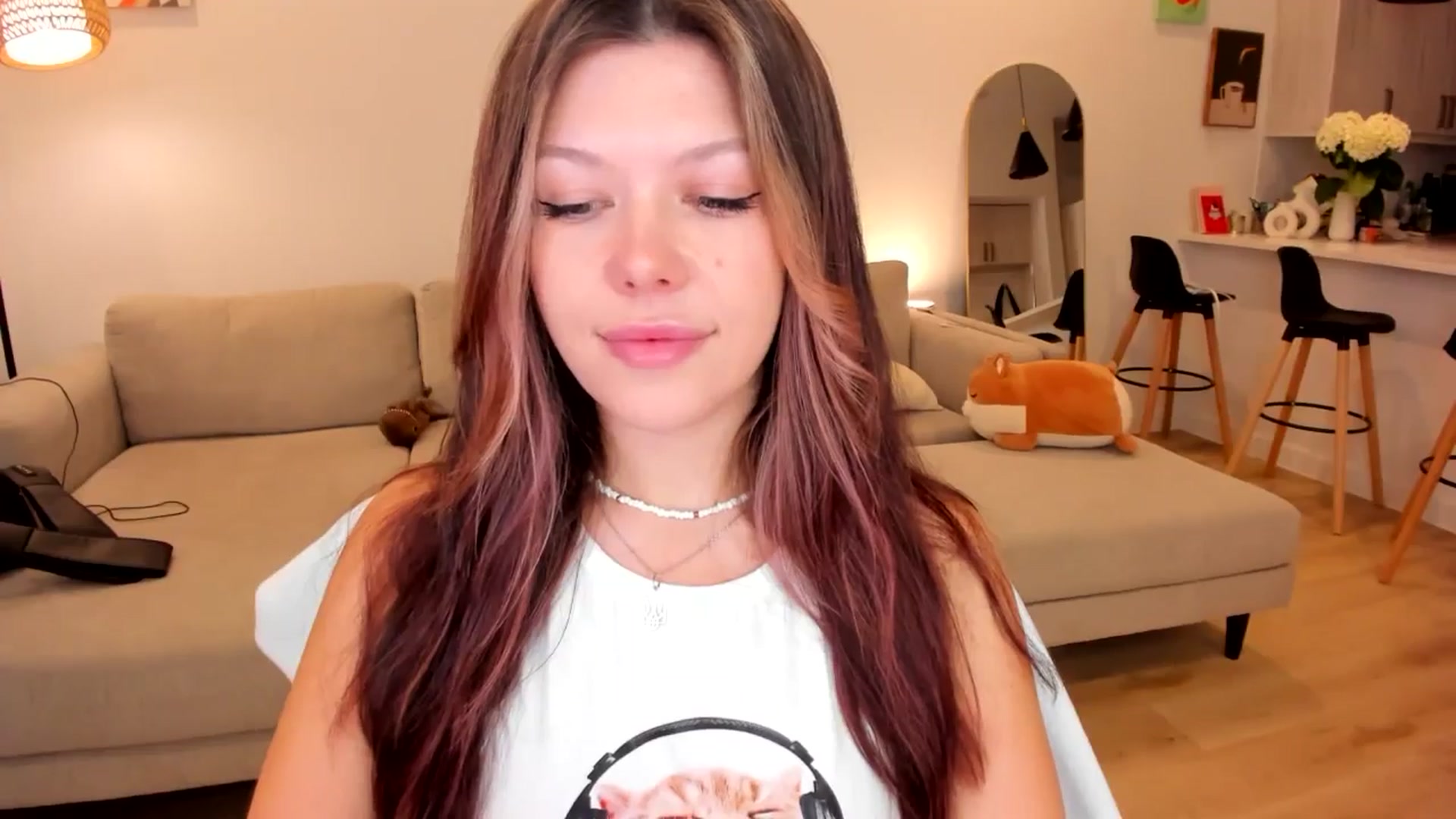 Gallery image thumbnail from Just_Vi's myfreecams stream on, 04/10/2025, 02:50 image 6 of 20