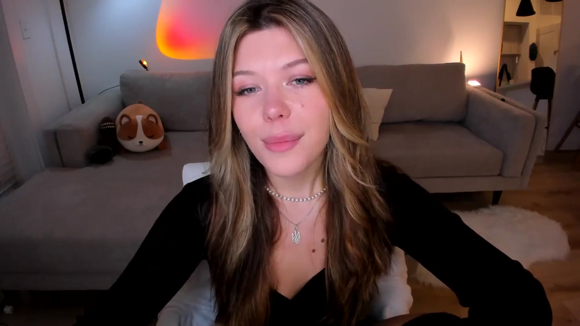 Gallery image thumbnail from Just_Vi's myfreecams stream on, 04/27/2025, 02:18 image 2 of 20