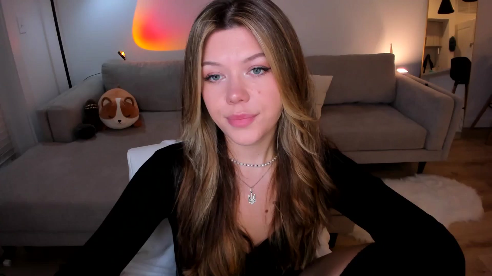 Gallery image thumbnail from Just_Vi's myfreecams stream on, 04/27/2025, 02:18 image 1 of 20