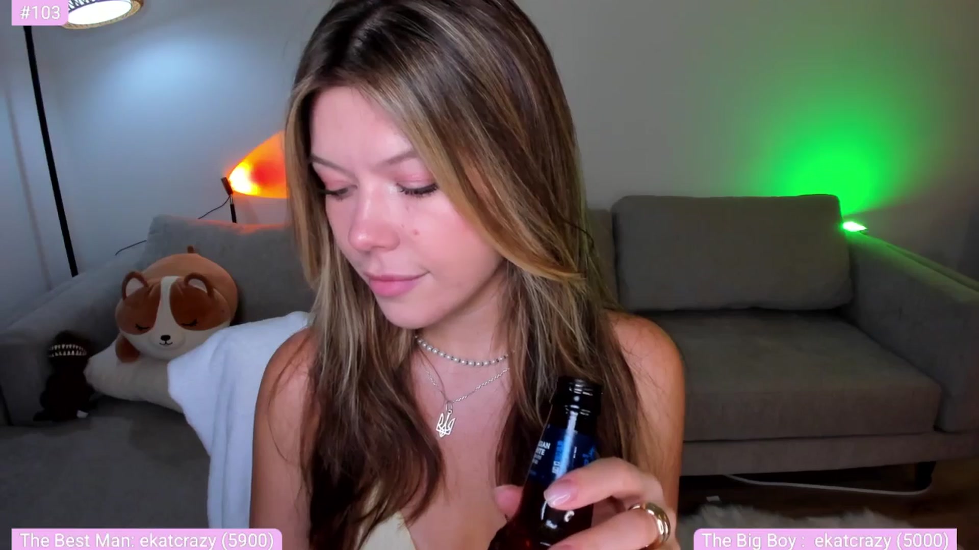 Gallery image thumbnail from Just_Vi's myfreecams stream on, 05/02/2025, 02:15 image 14 of 20
