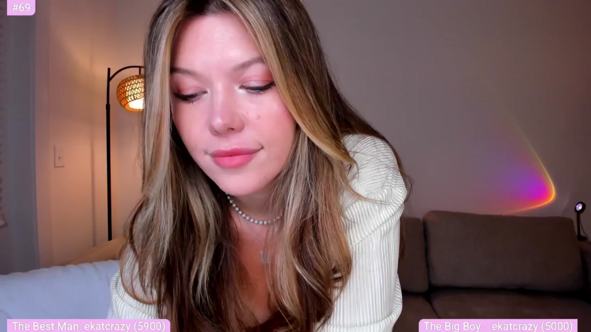 Gallery image thumbnail from Just_Vi's myfreecams stream on, 05/02/2025, 05:56 image 8 of 20