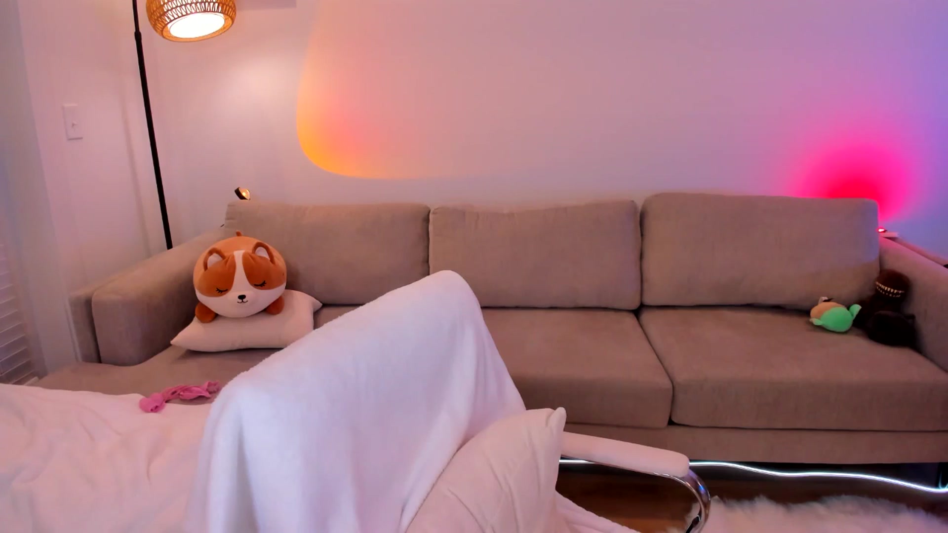 Gallery image thumbnail from Just_Vi's myfreecams stream on, 05/03/2025, 09:02 image 16 of 20