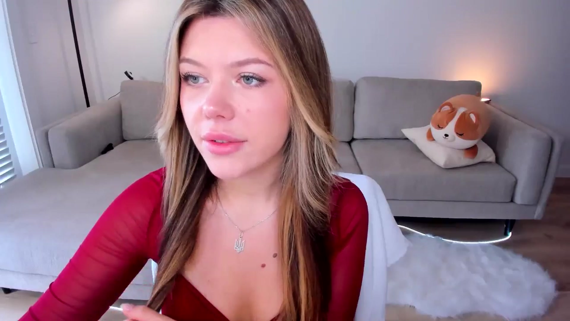 Gallery image thumbnail from Just_Vi's myfreecams stream on, 05/04/2025, 22:41 image 6 of 20