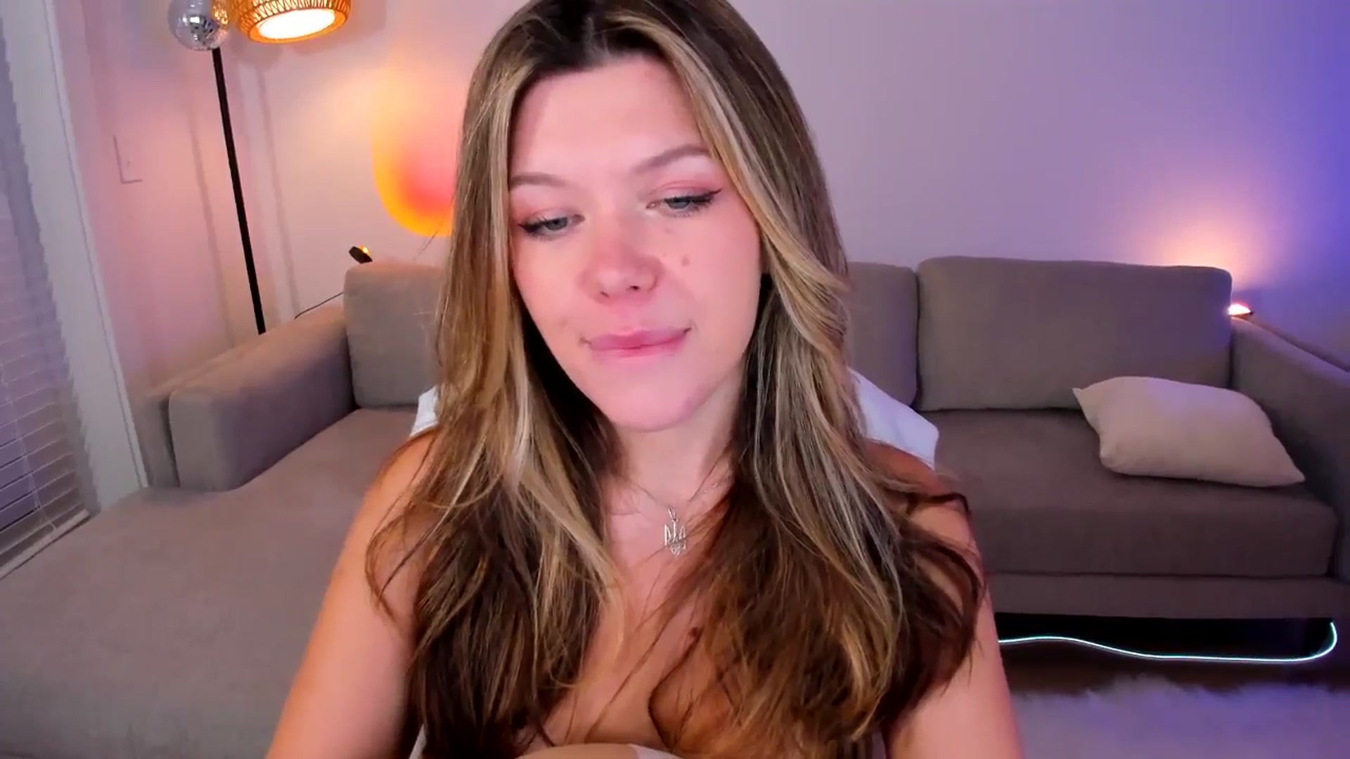 Gallery image thumbnail from Just_Vi's myfreecams stream on, 05/12/2025, 07:39 image 20 of 20