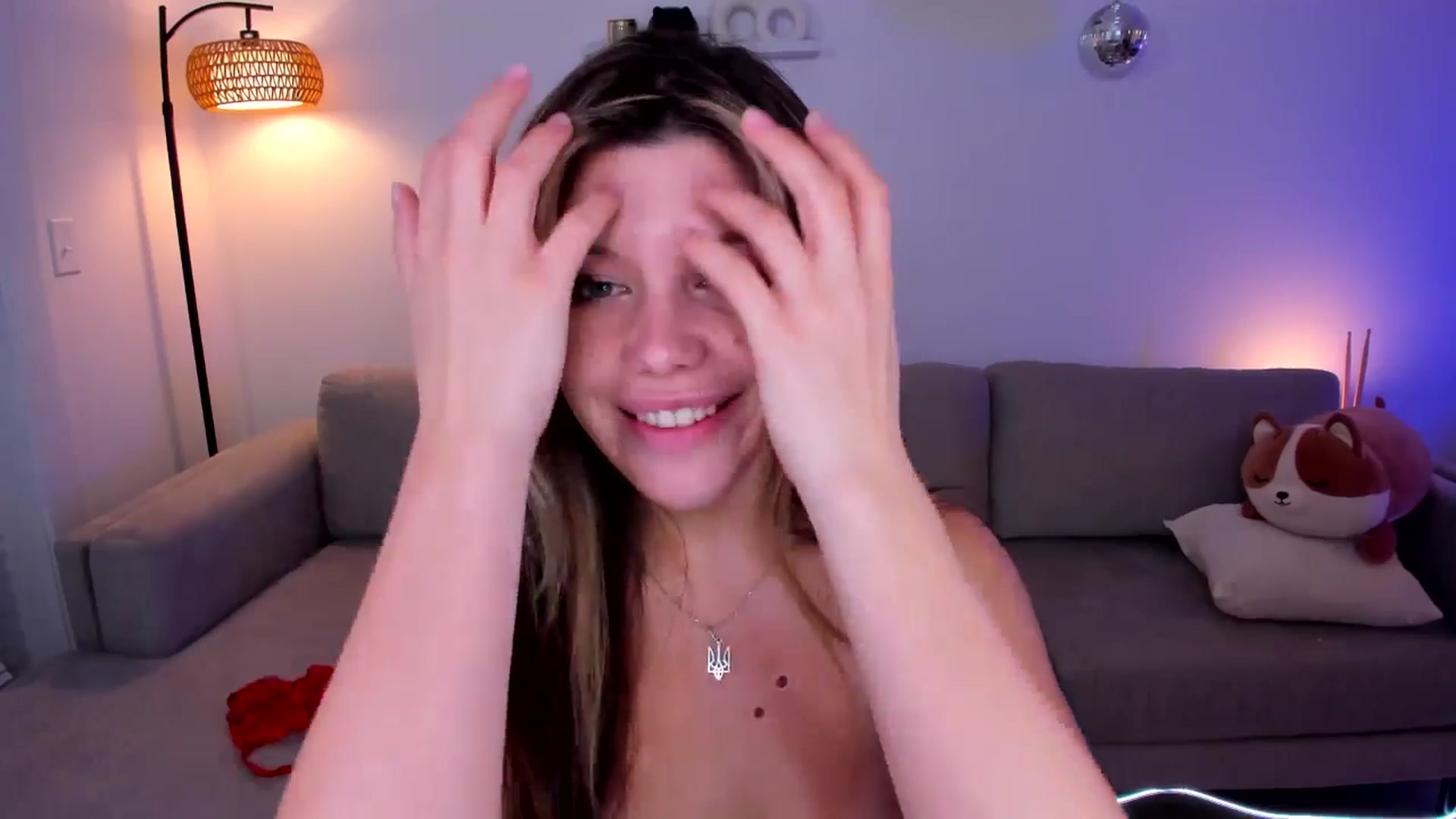 Gallery image thumbnail from Just_Vi's myfreecams stream on, 05/17/2025, 05:14 image 16 of 20