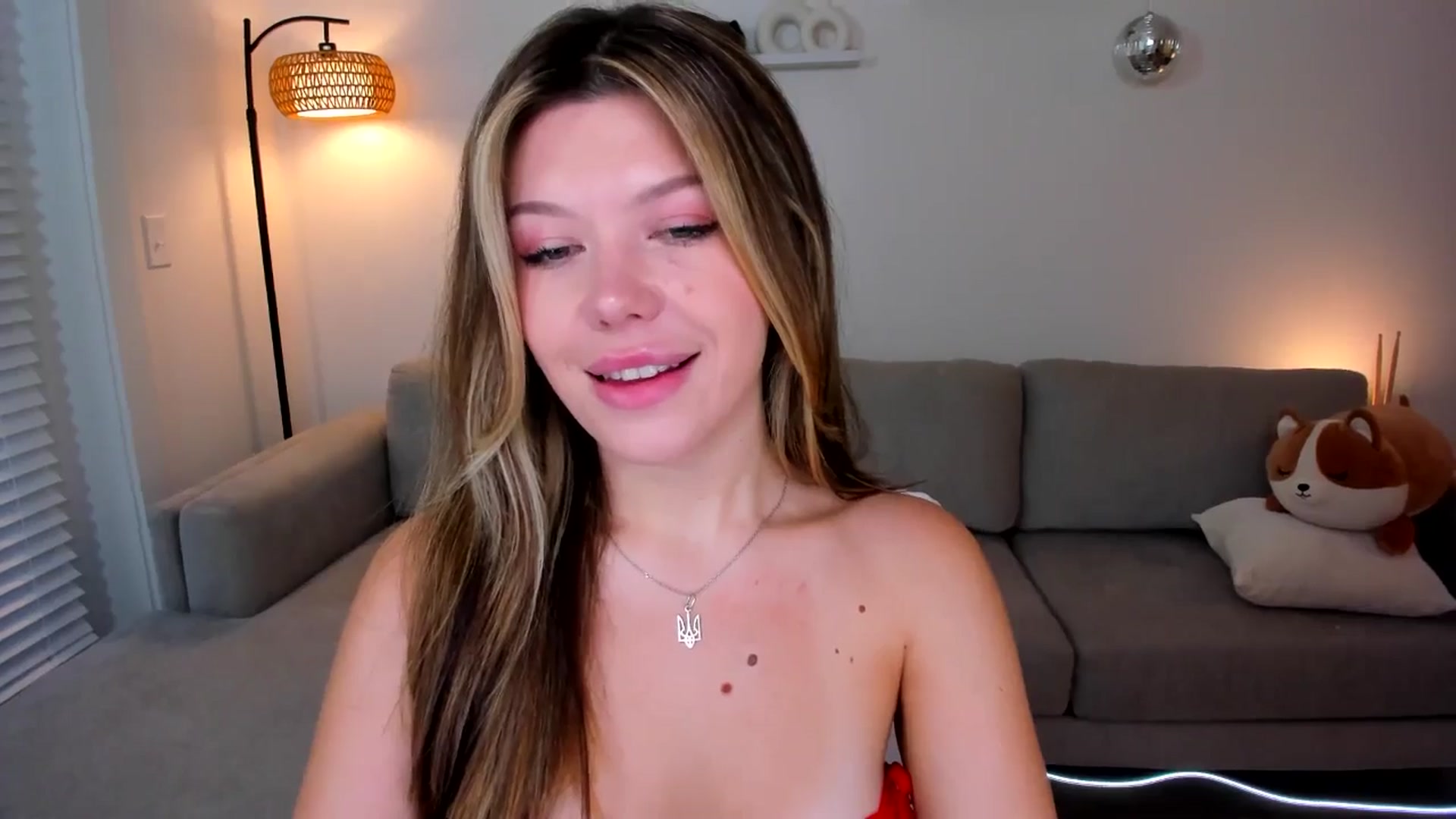 Gallery image thumbnail from Just_Vi's myfreecams stream on, 05/17/2025, 05:33 image 4 of 20