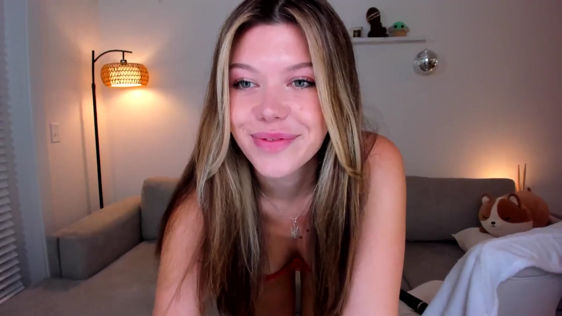 Gallery image thumbnail from Just_Vi's myfreecams stream on, 05/17/2025, 05:33 image 6 of 20