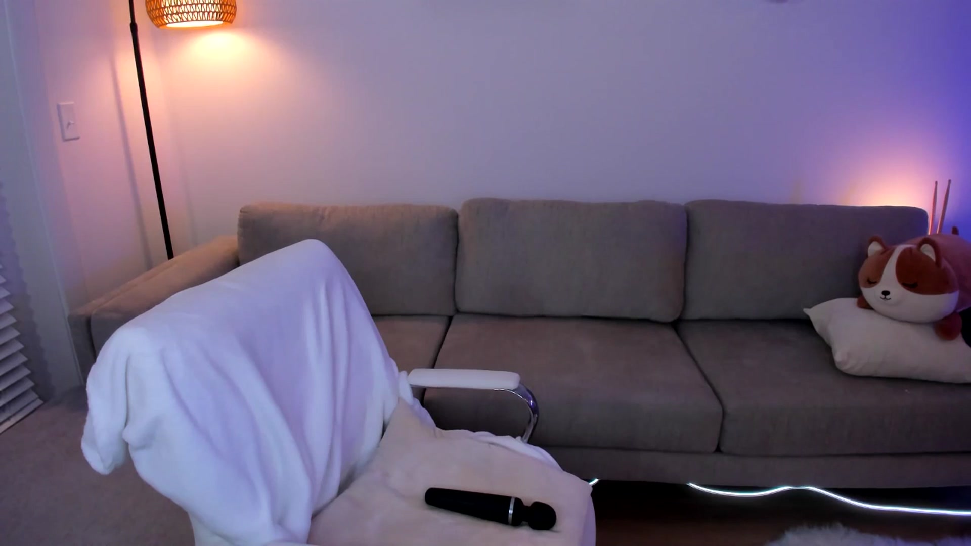 Gallery image thumbnail from Just_Vi's myfreecams stream on, 05/17/2025, 09:44 image 3 of 20
