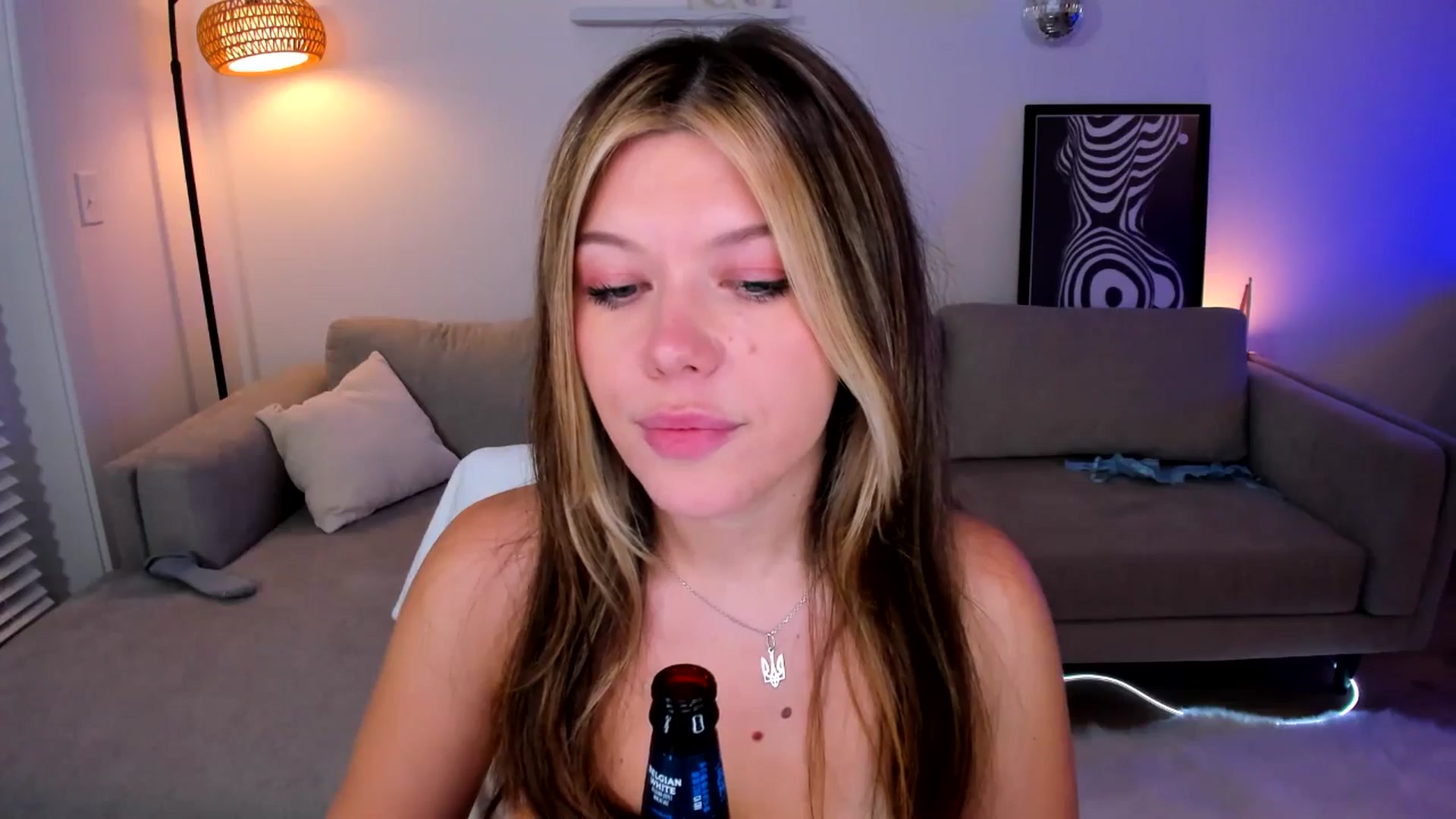 Gallery image thumbnail from Just_Vi's myfreecams stream on, 05/21/2025, 07:35 image 12 of 20
