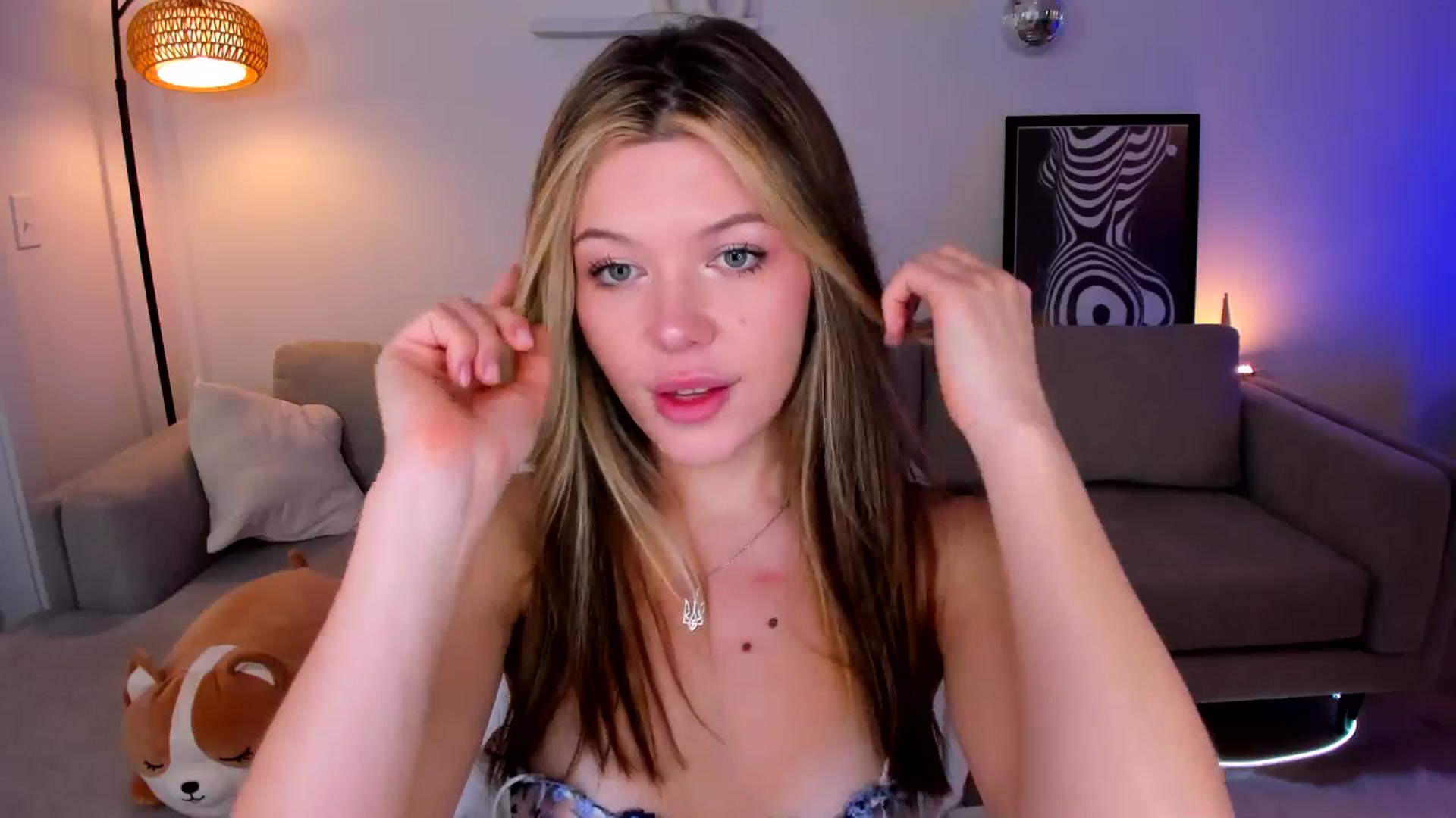 Gallery image thumbnail from Just_Vi's myfreecams stream on, 05/25/2025, 05:14 image 7 of 20