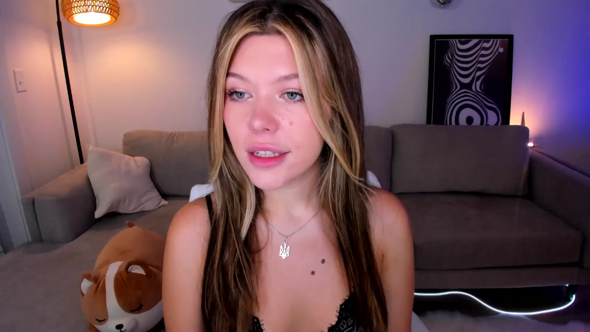 Gallery image thumbnail from Just_Vi's myfreecams stream on, 05/26/2025, 06:17 image 5 of 20