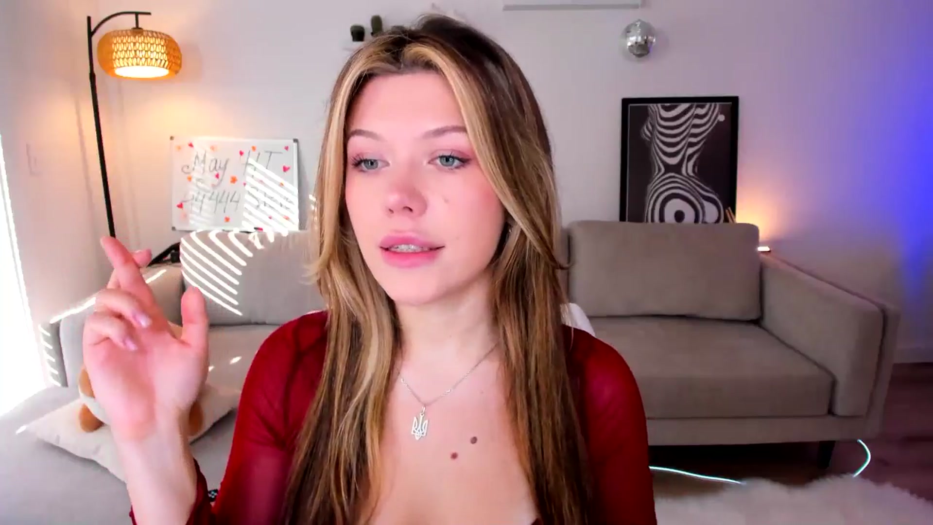 Gallery image thumbnail from Just_Vi's myfreecams stream on, 05/30/2025, 24:47 image 2 of 20