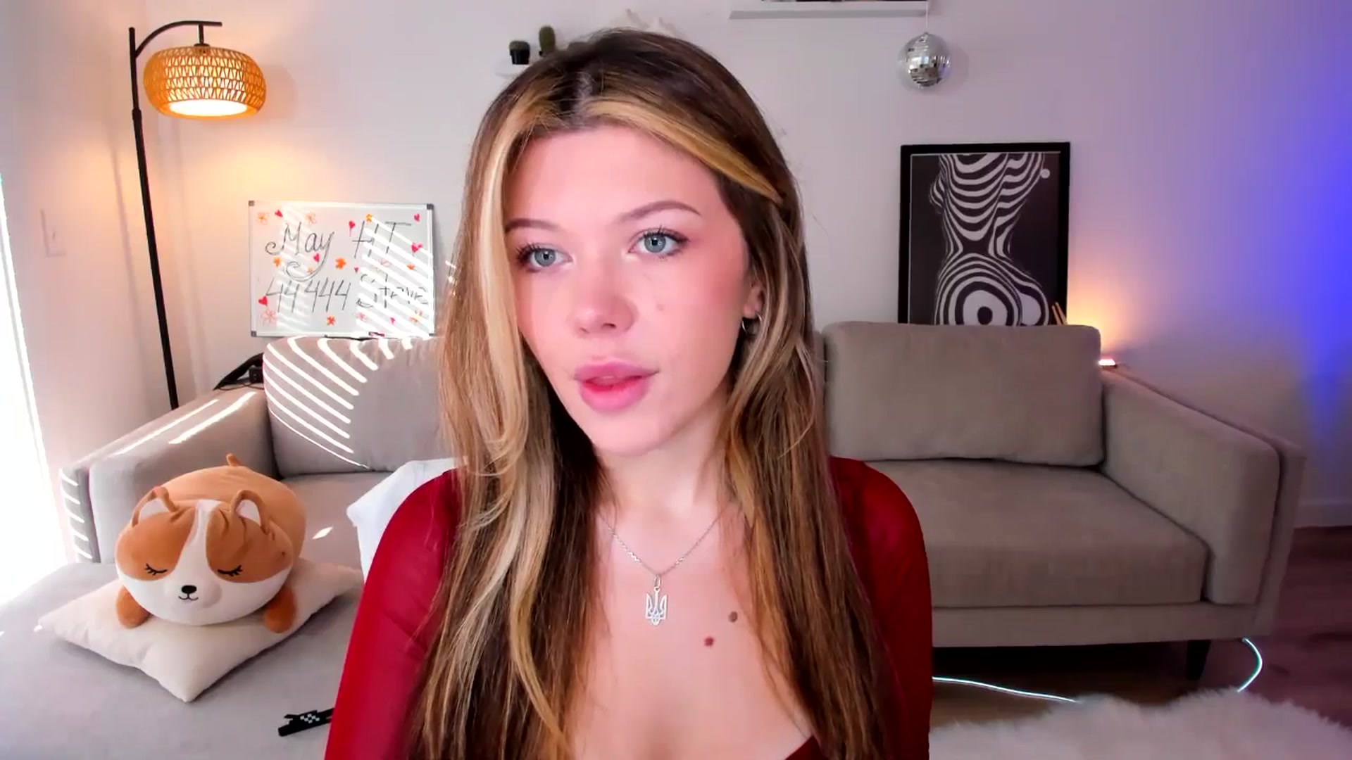 Gallery image thumbnail from Just_Vi's myfreecams stream on, 05/30/2025, 24:47 image 3 of 20