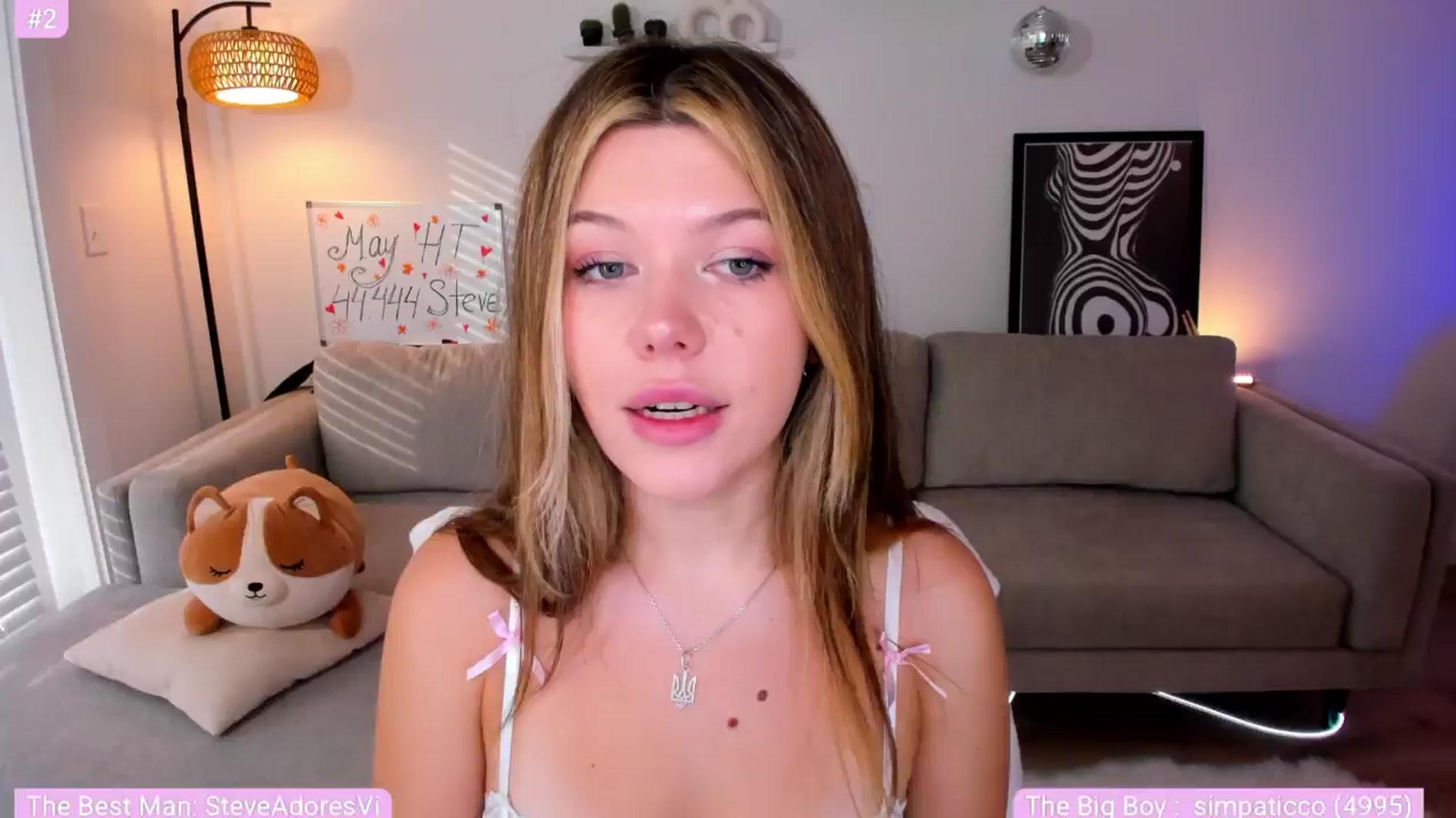 Gallery image thumbnail from Just_Vi's myfreecams stream on, 05/31/2025, 24:00 image 16 of 20
