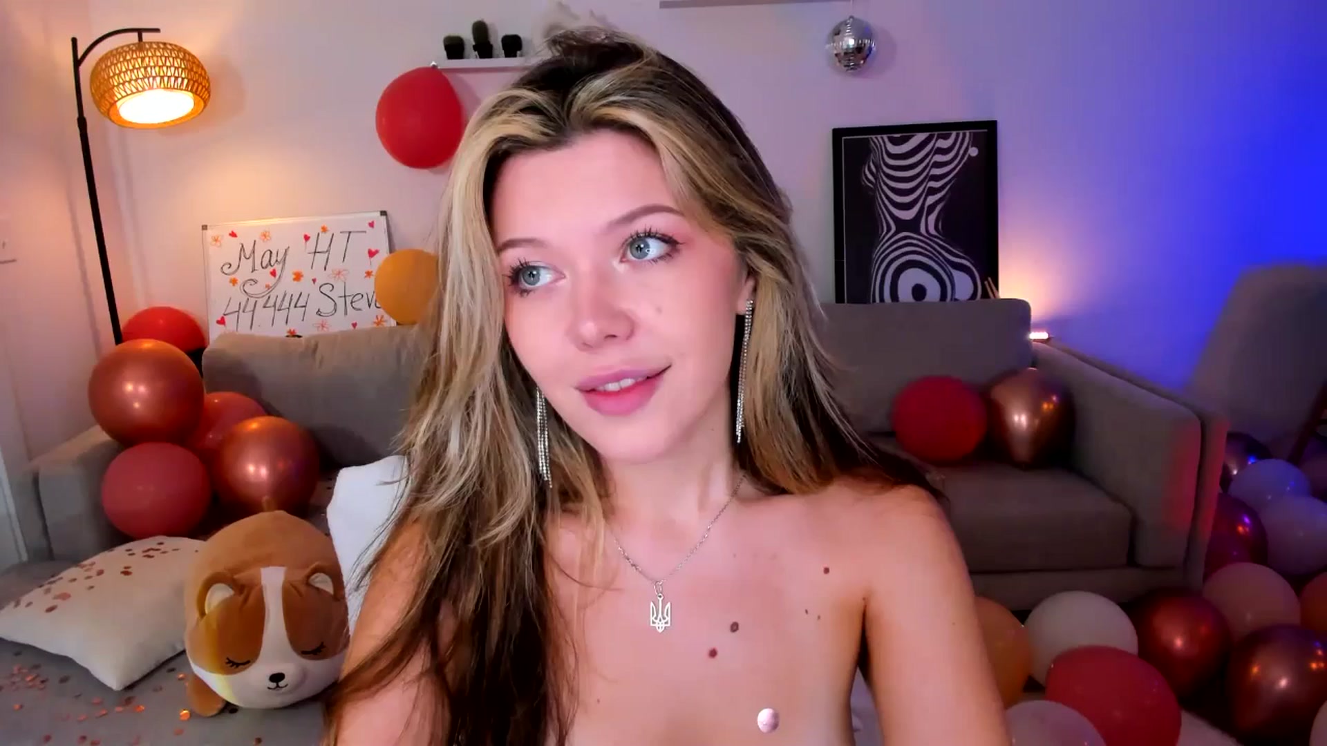 Gallery image thumbnail from Just_Vi's myfreecams stream on, 06/01/2025, 08:14 image 8 of 20