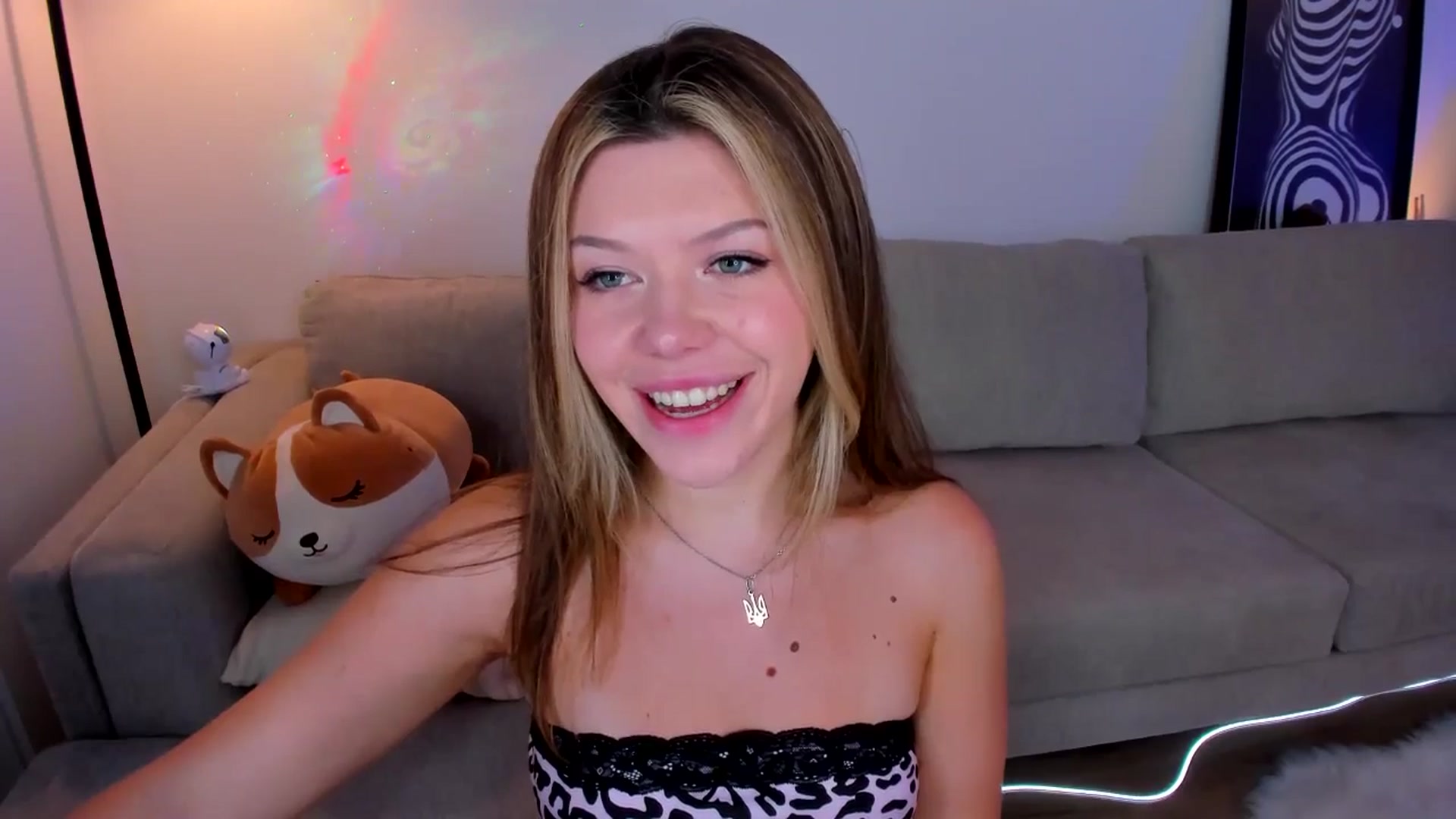 Gallery image thumbnail from Just_Vi's myfreecams stream on, 06/29/2025, 03:16 image 11 of 20