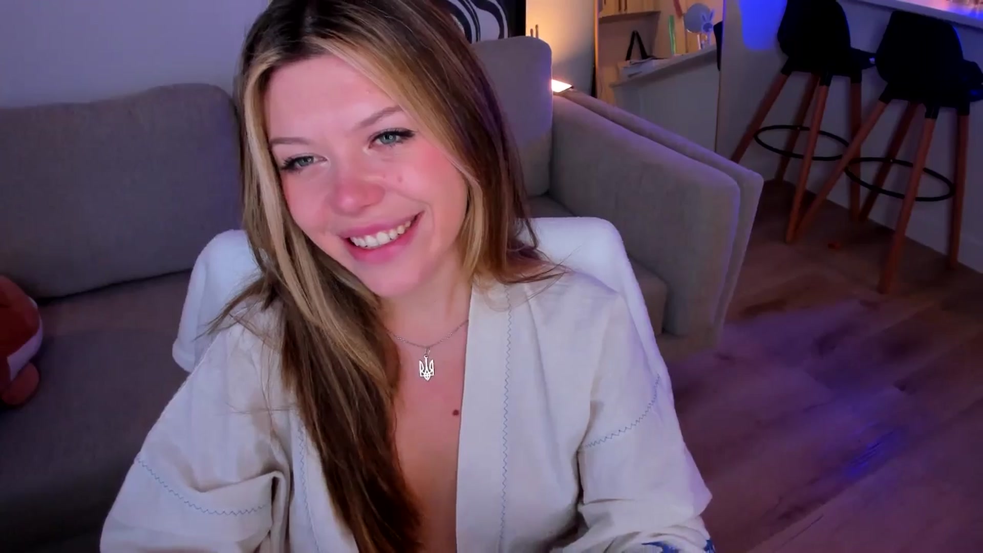 Gallery image thumbnail from Just_Vi's myfreecams stream on, 07/01/2025, 06:30 image 14 of 20
