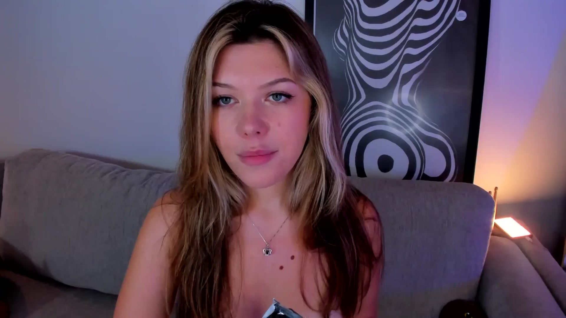 Gallery image thumbnail from Just_Vi's myfreecams stream on, 07/08/2025, 06:47 image 4 of 20
