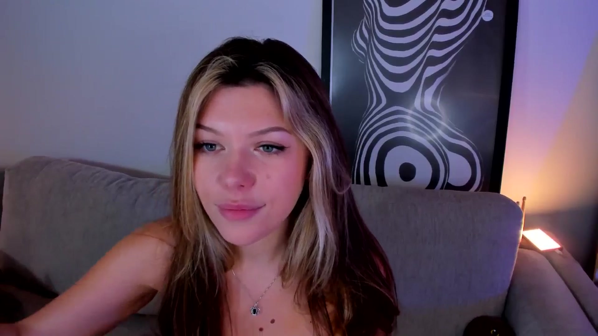 Gallery image thumbnail from Just_Vi's myfreecams stream on, 07/08/2025, 06:47 image 5 of 20