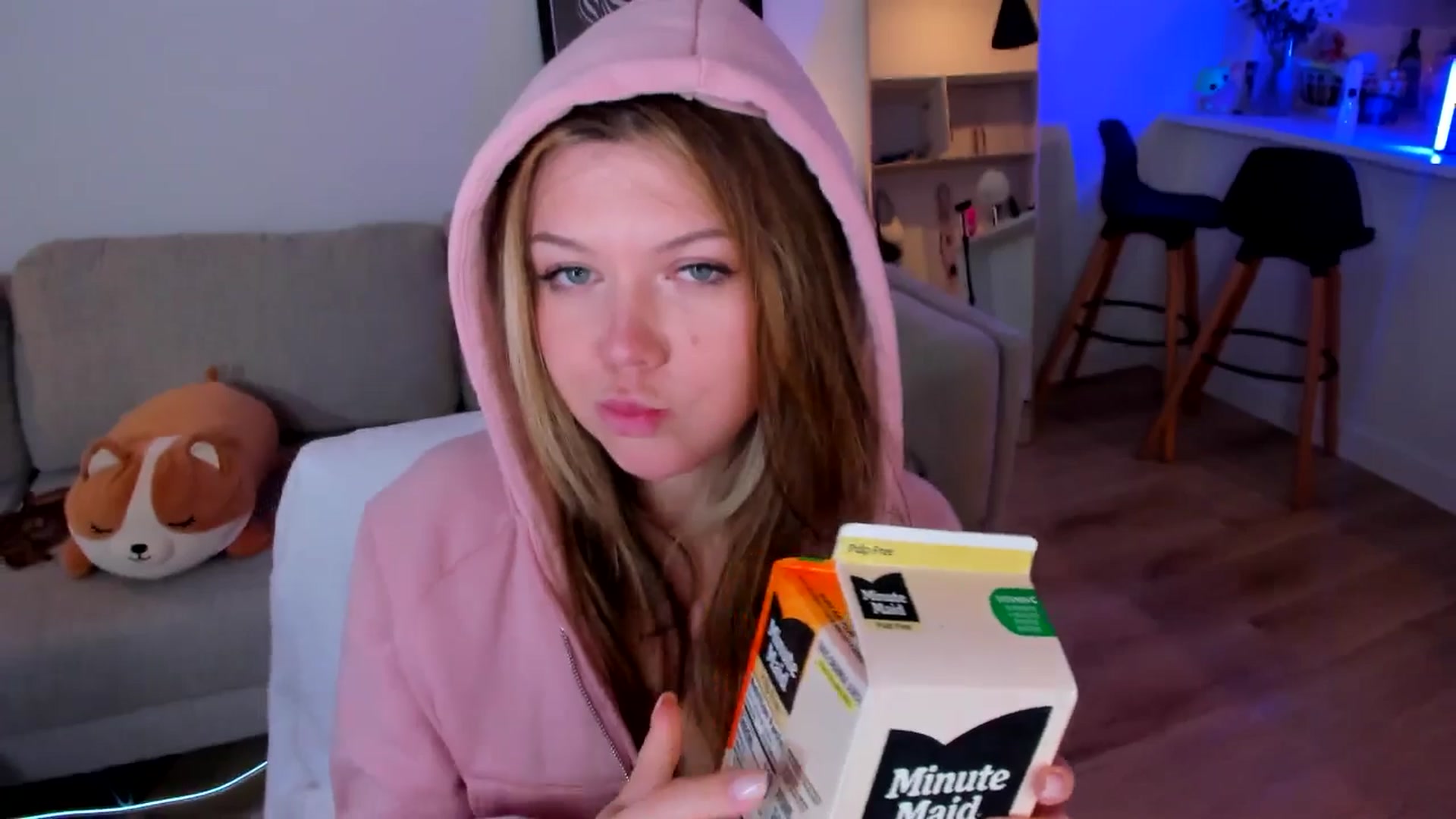 Gallery image thumbnail from Just_Vi's myfreecams stream on, 07/12/2025, 06:53 image 12 of 20