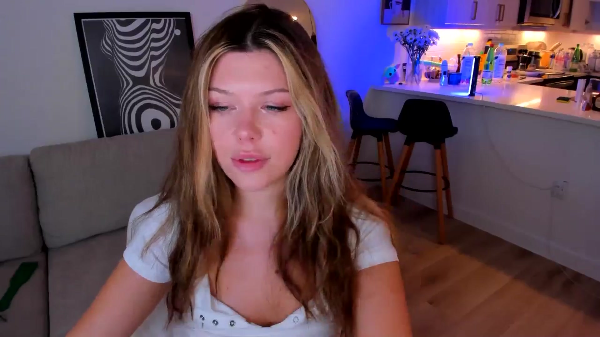 Gallery image thumbnail from Just_Vi's myfreecams stream on, 07/13/2025, 06:06 image 5 of 20