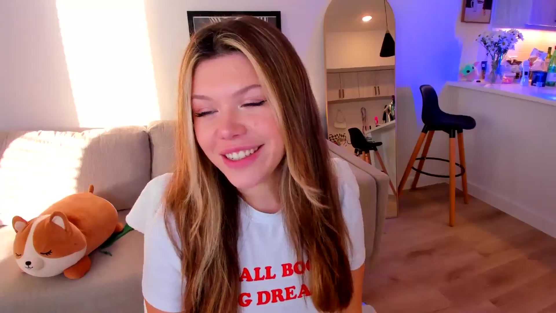 Gallery image thumbnail from Just_Vi's myfreecams stream on, 07/15/2025, 03:04 image 4 of 20