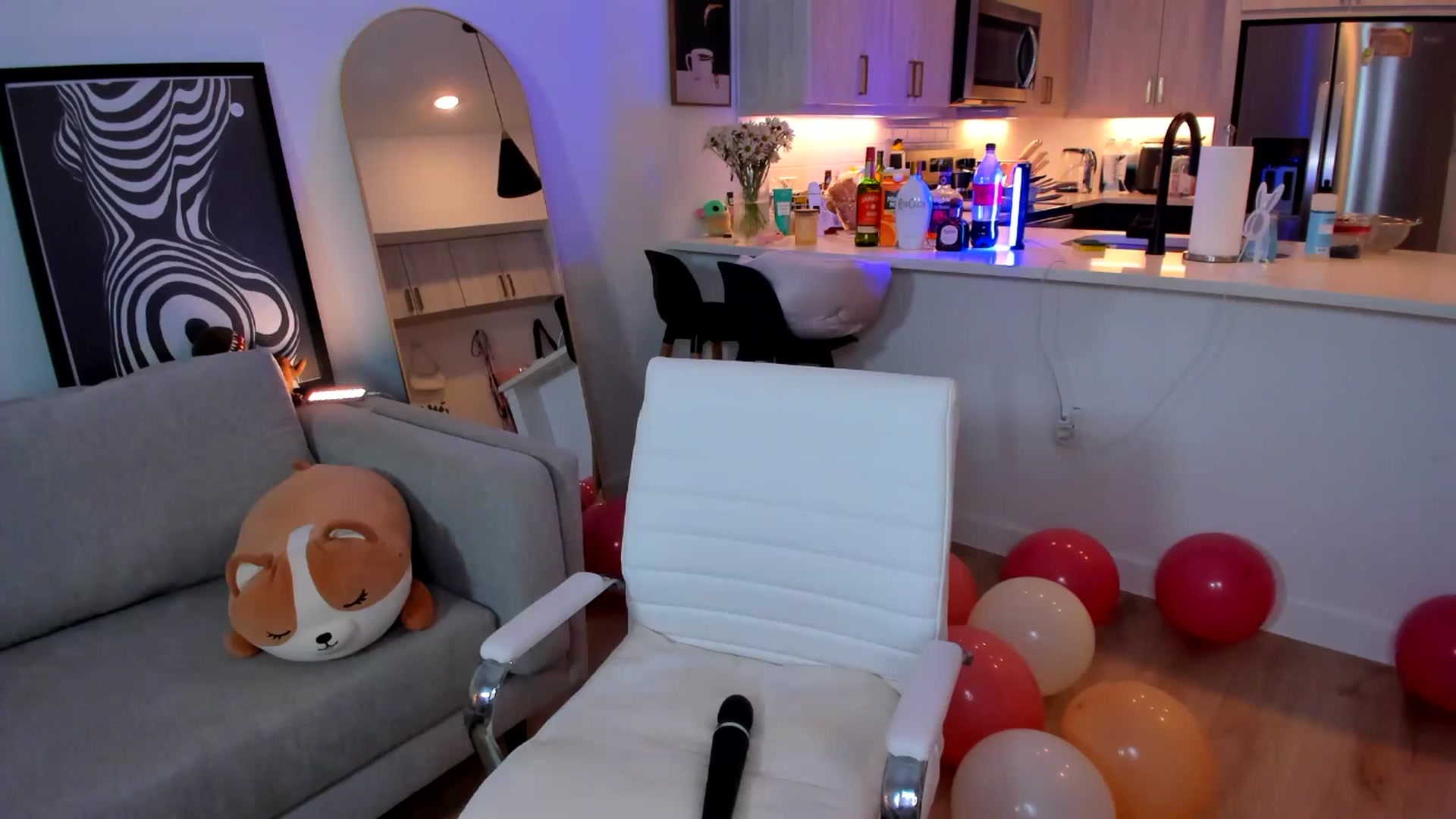 Gallery image thumbnail from Just_Vi's myfreecams stream on, 07/23/2025, 07:16 image 5 of 20
