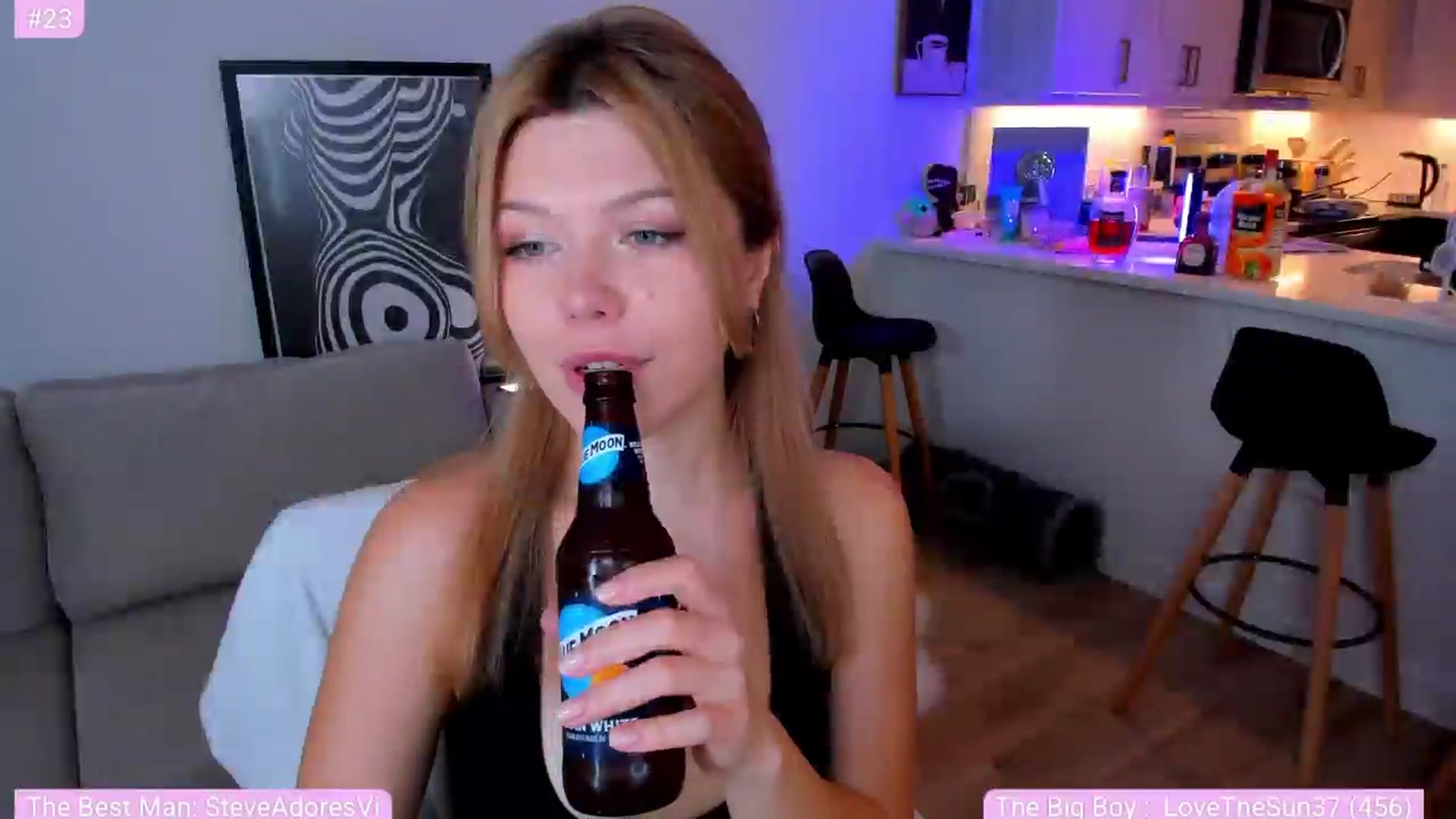 Gallery image thumbnail from Just_Vi's myfreecams stream on, 07/29/2025, 06:37 image 3 of 20