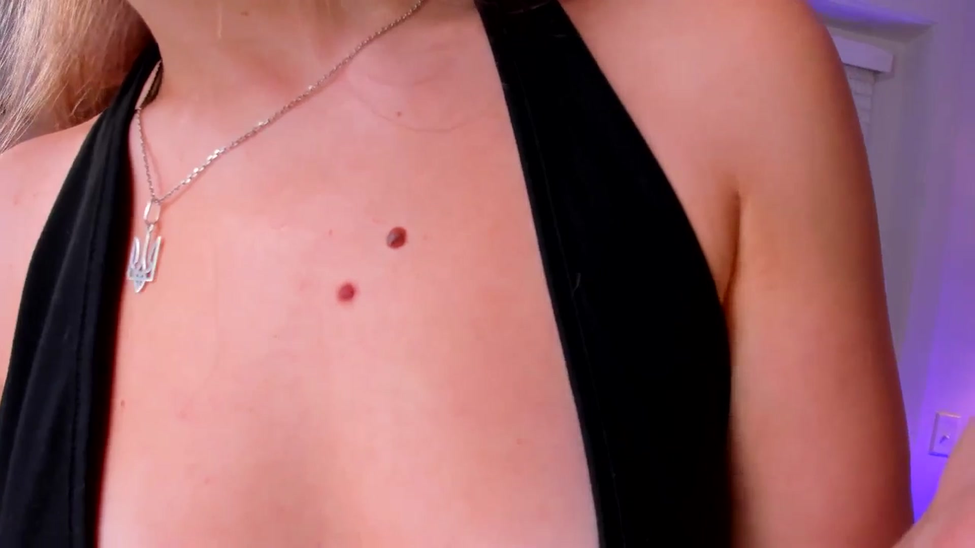 Gallery image thumbnail from Just_Vi's myfreecams stream on, 08/15/2025, 03:42 image 2 of 20