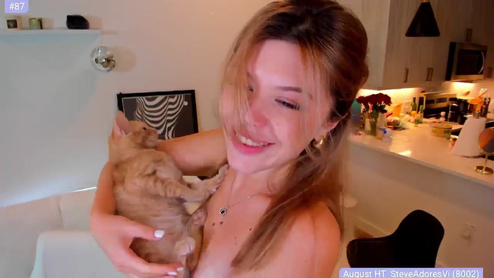 Gallery image thumbnail from Just_Vi's myfreecams stream on, 08/21/2025, 04:55 image 18 of 20