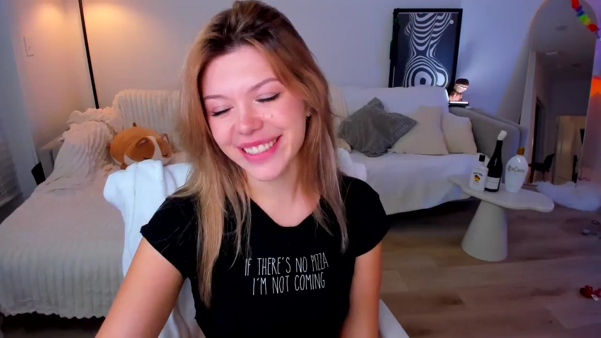 Gallery image thumbnail from Just_Vi's myfreecams stream on, 08/28/2025, 06:15 image 14 of 20