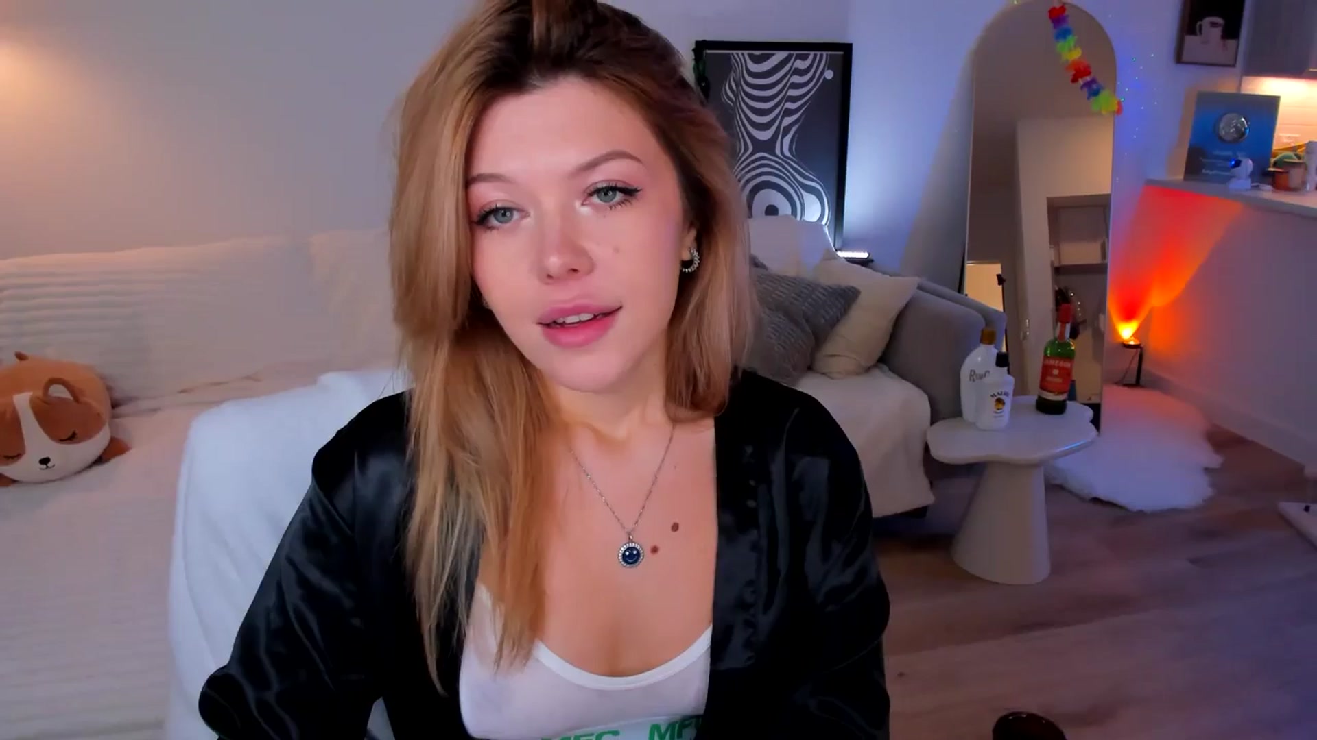 Gallery image thumbnail from Just_Vi's myfreecams stream on, 09/02/2025, 06:10 image 14 of 20