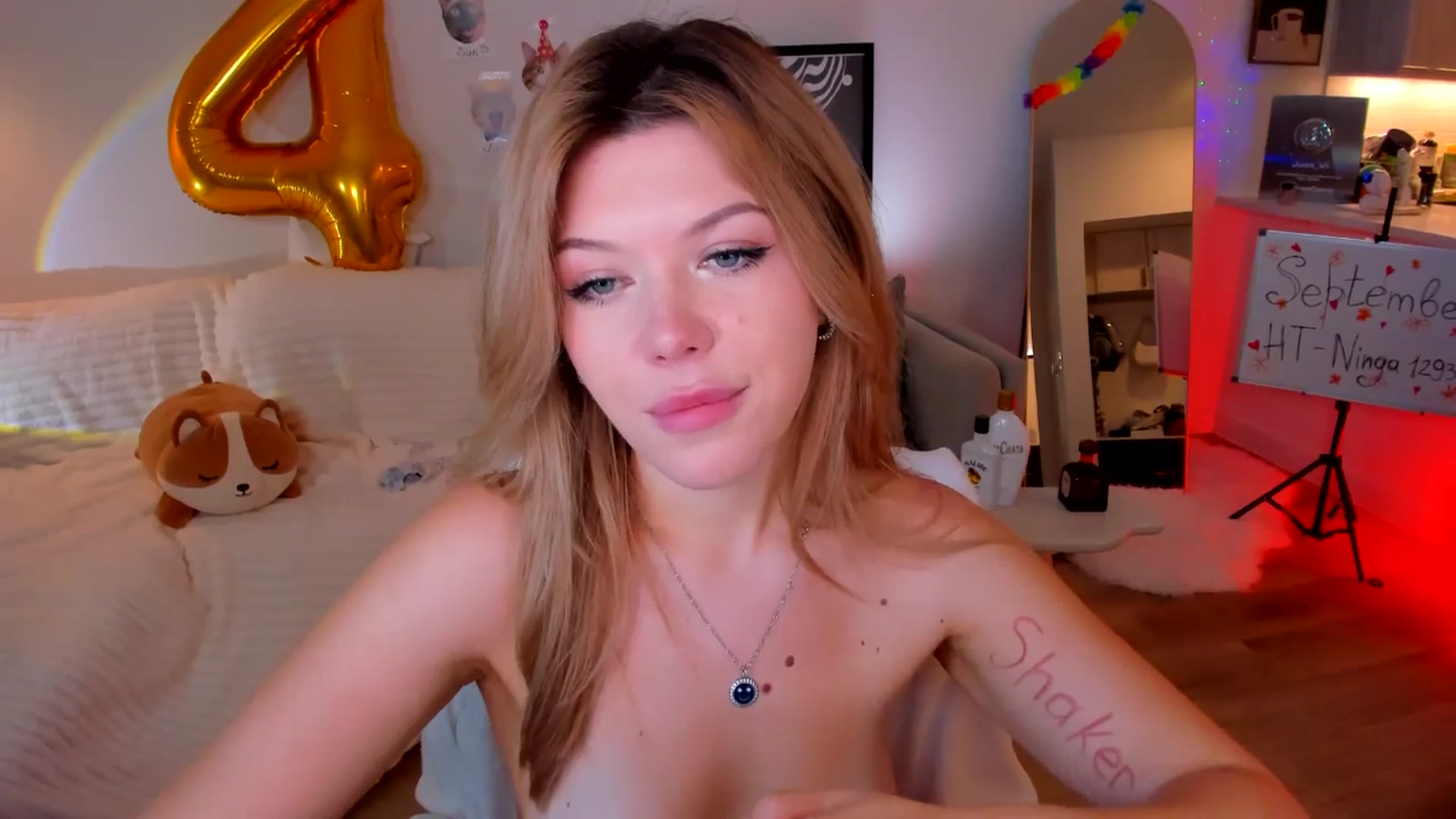 Gallery image thumbnail from Just_Vi's myfreecams stream on, 09/07/2025, 06:24 image 15 of 20