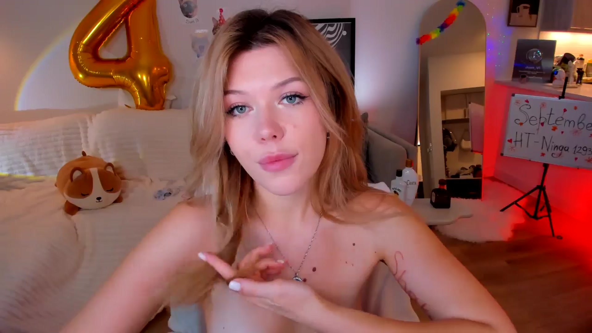 Gallery image thumbnail from Just_Vi's myfreecams stream on, 09/07/2025, 06:24 image 14 of 20