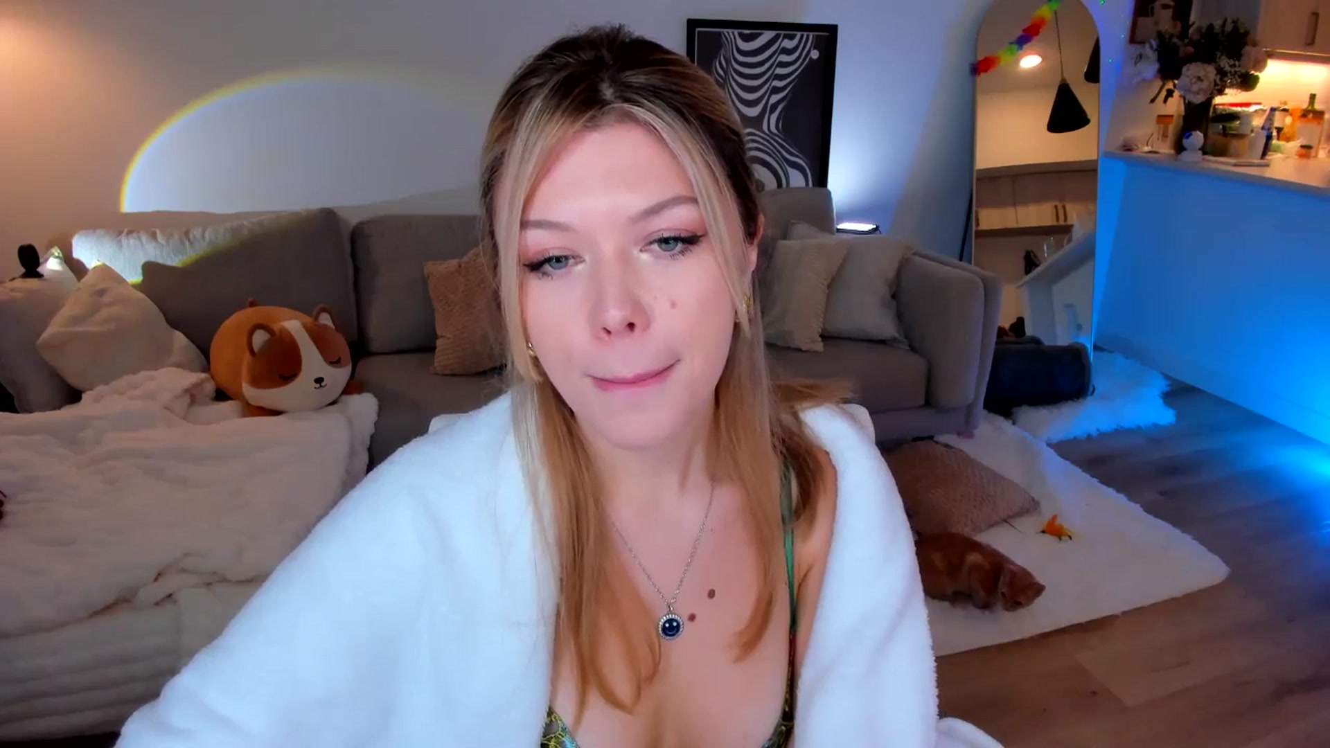 Gallery image thumbnail from Just_Vi's myfreecams stream on, 09/13/2025, 07:40 image 2 of 20