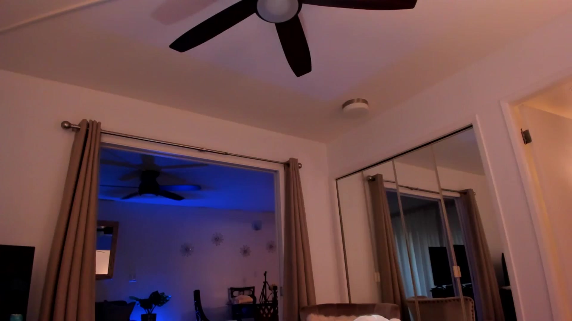 Gallery image thumbnail from Just_Vi's myfreecams stream on, 09/18/2025, 04:30 image 14 of 20