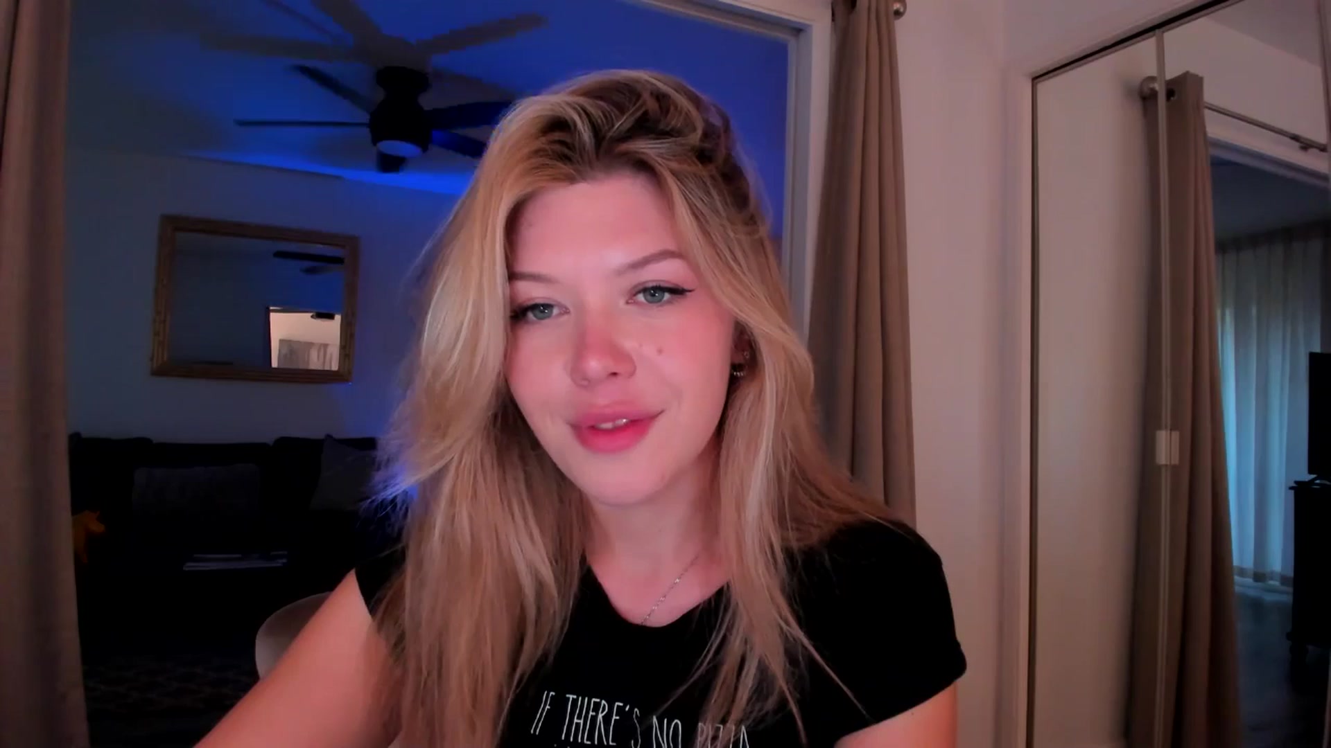 Gallery image thumbnail from Just_Vi's myfreecams stream on, 09/18/2025, 04:30 image 7 of 20