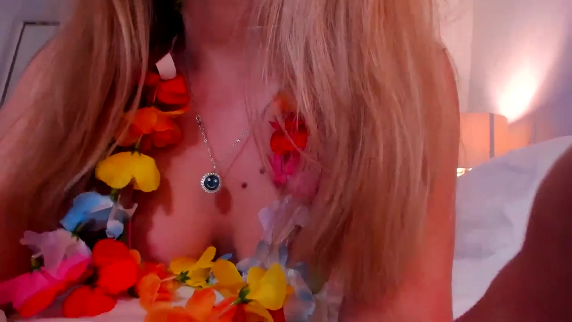 Gallery image thumbnail from Just_Vi's myfreecams stream on, 09/18/2025, 05:35 image 18 of 20
