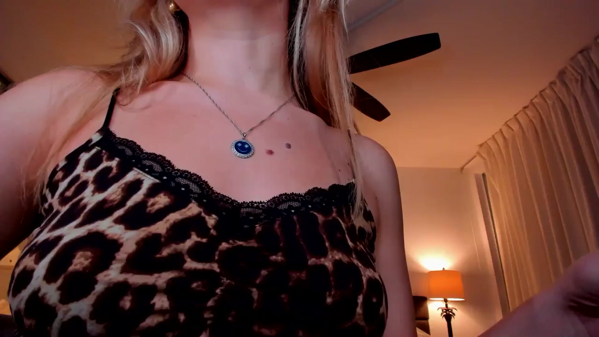 Gallery image thumbnail from Just_Vi's myfreecams stream on, 09/23/2025, 06:01 image 15 of 20