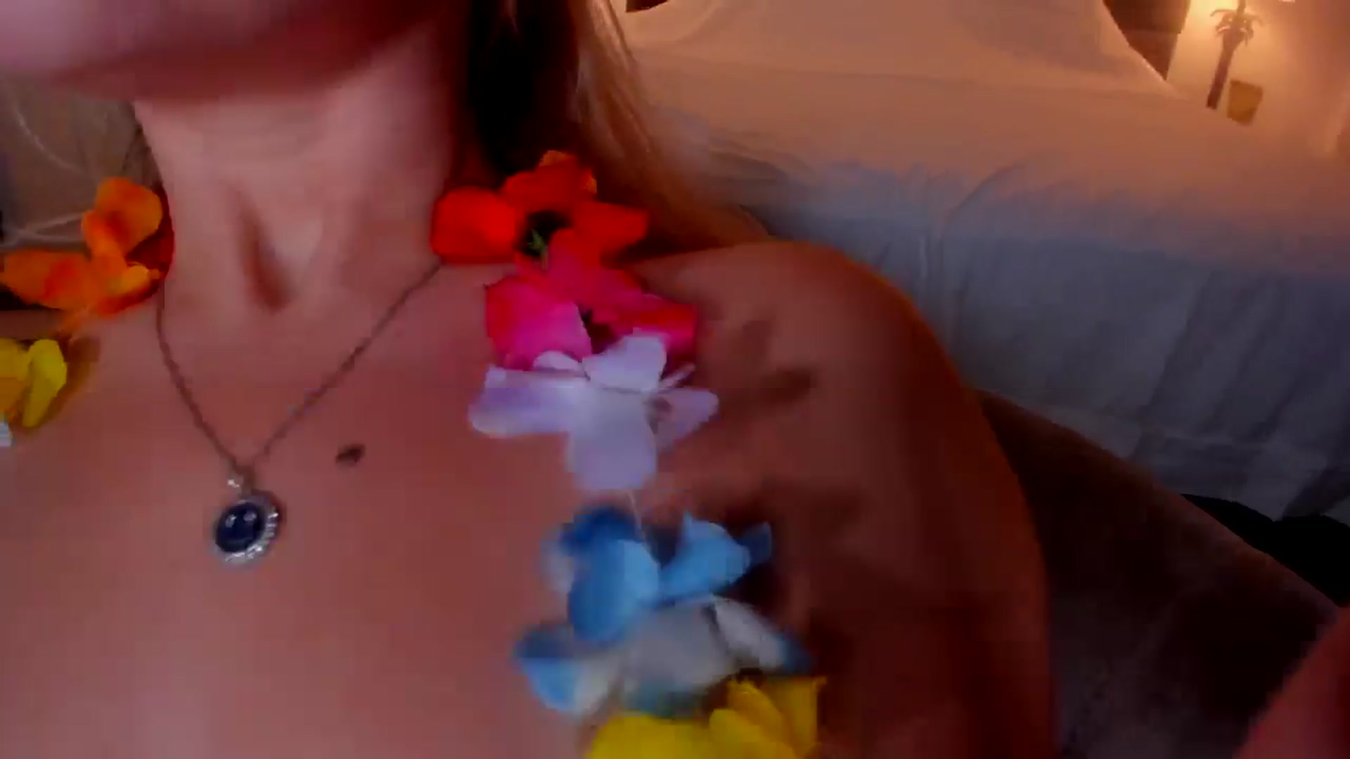 Gallery image thumbnail from Just_Vi's myfreecams stream on, 09/25/2025, 08:14 image 16 of 20