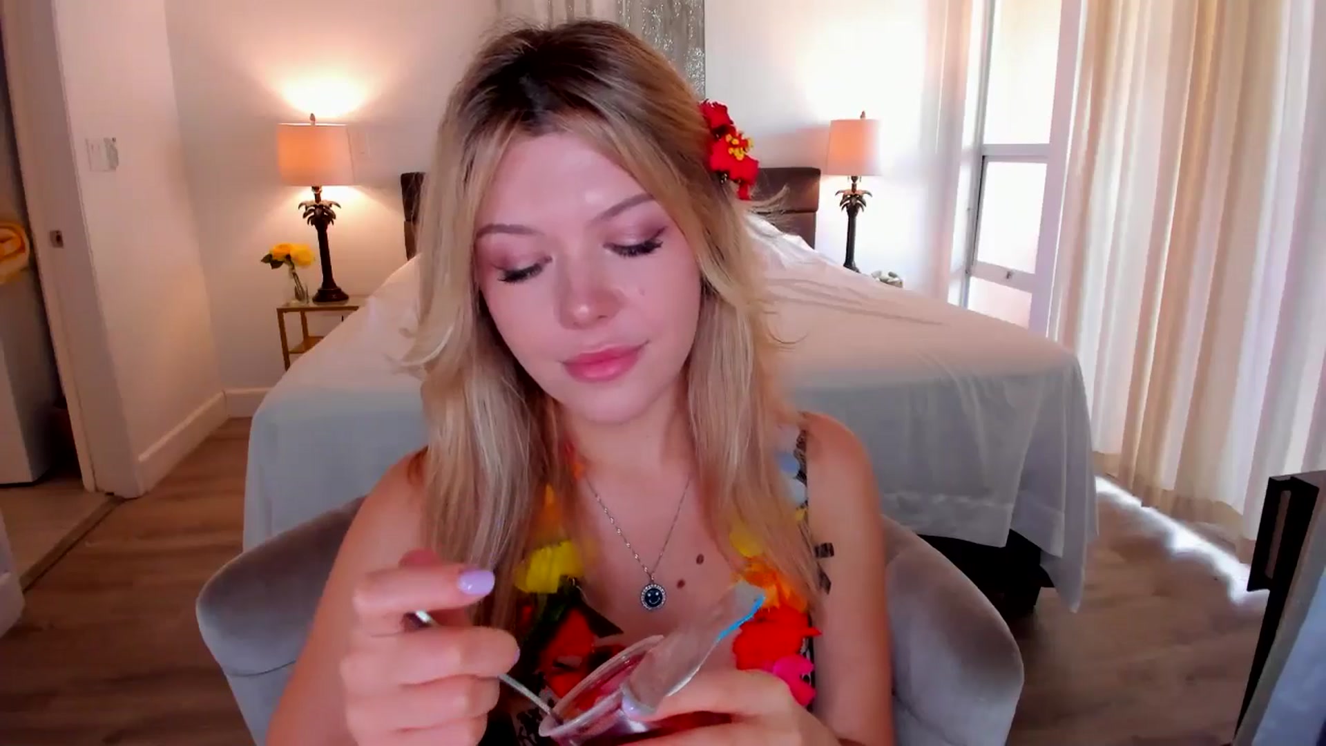 Gallery image thumbnail from Just_Vi's myfreecams stream on, 09/28/2025, 06:03 image 7 of 20