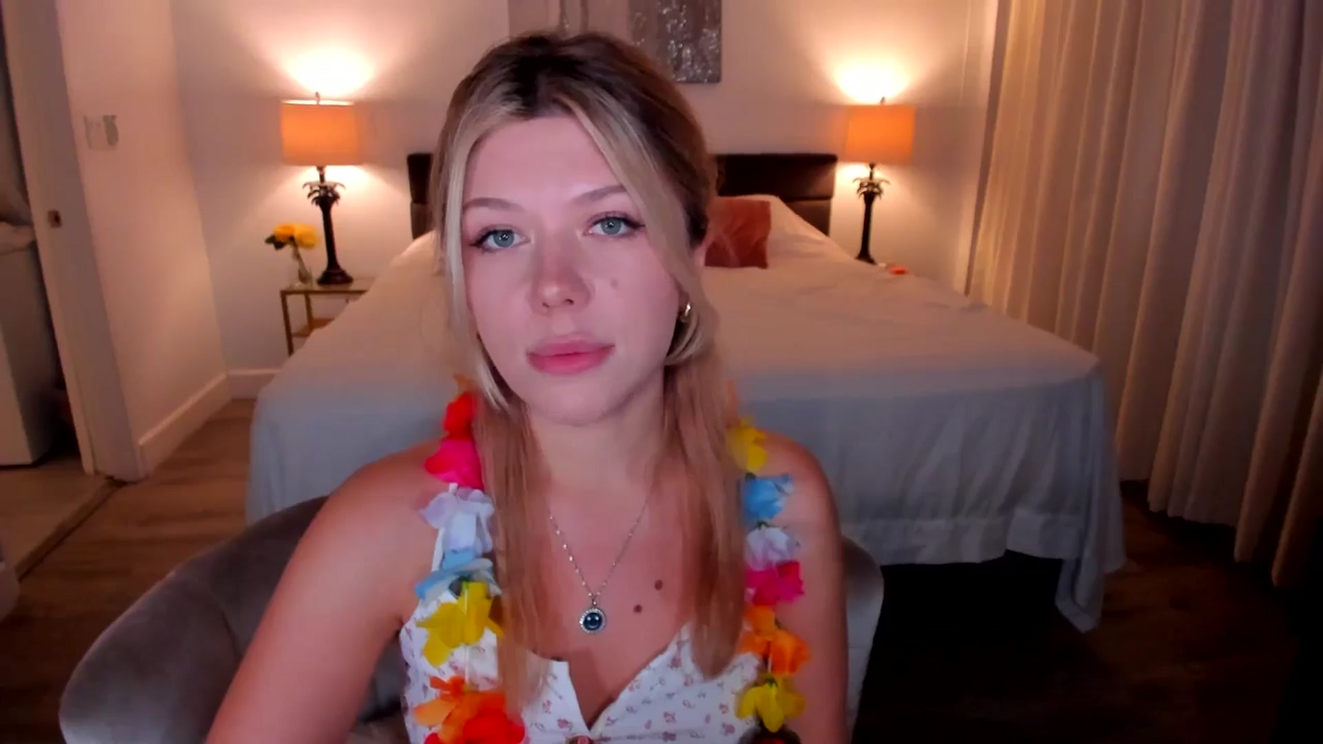 Gallery image thumbnail from Just_Vi's myfreecams stream on, 10/02/2025, 08:34 image 7 of 20