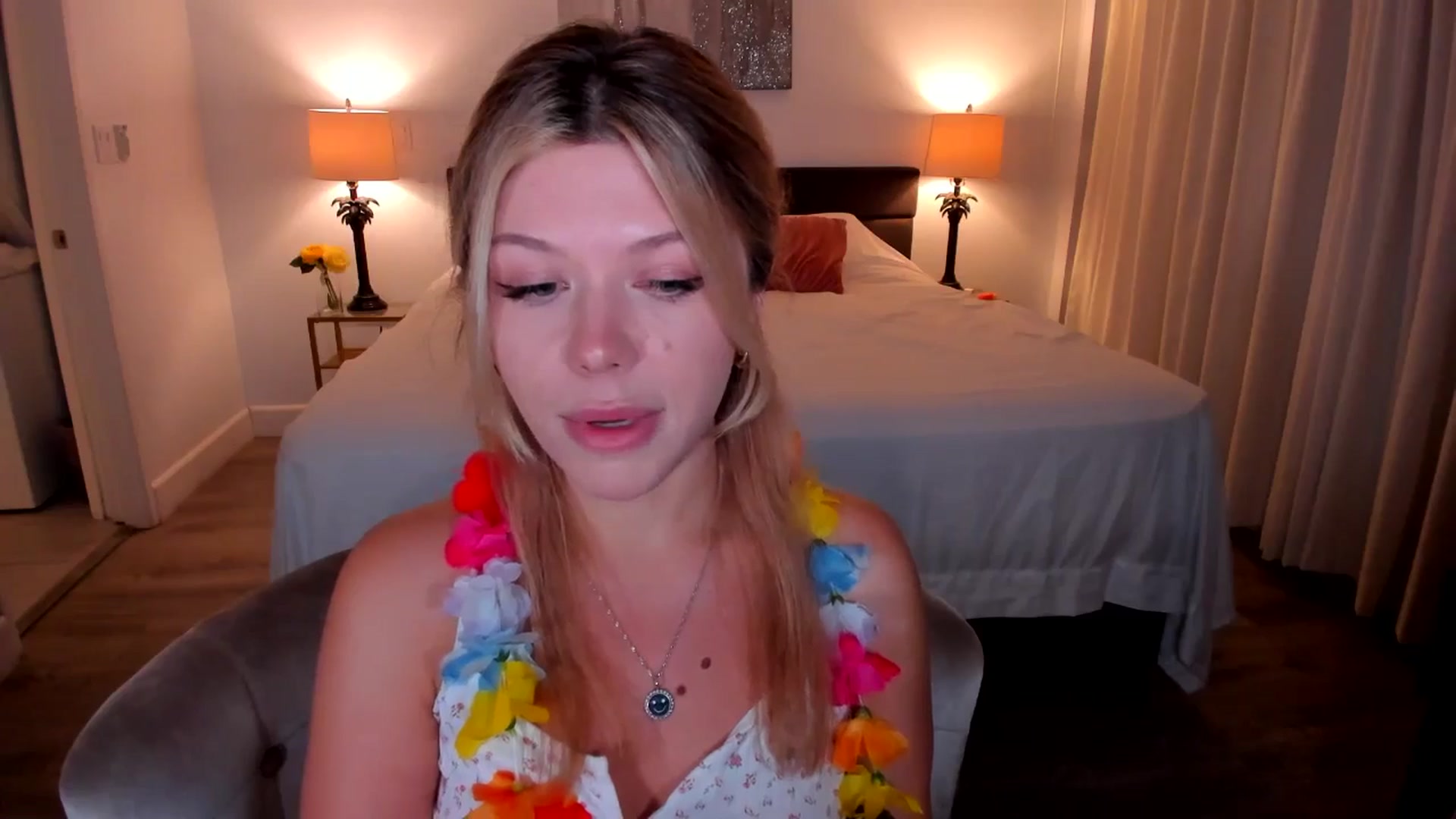 Gallery image thumbnail from Just_Vi's myfreecams stream on, 10/02/2025, 08:34 image 6 of 20