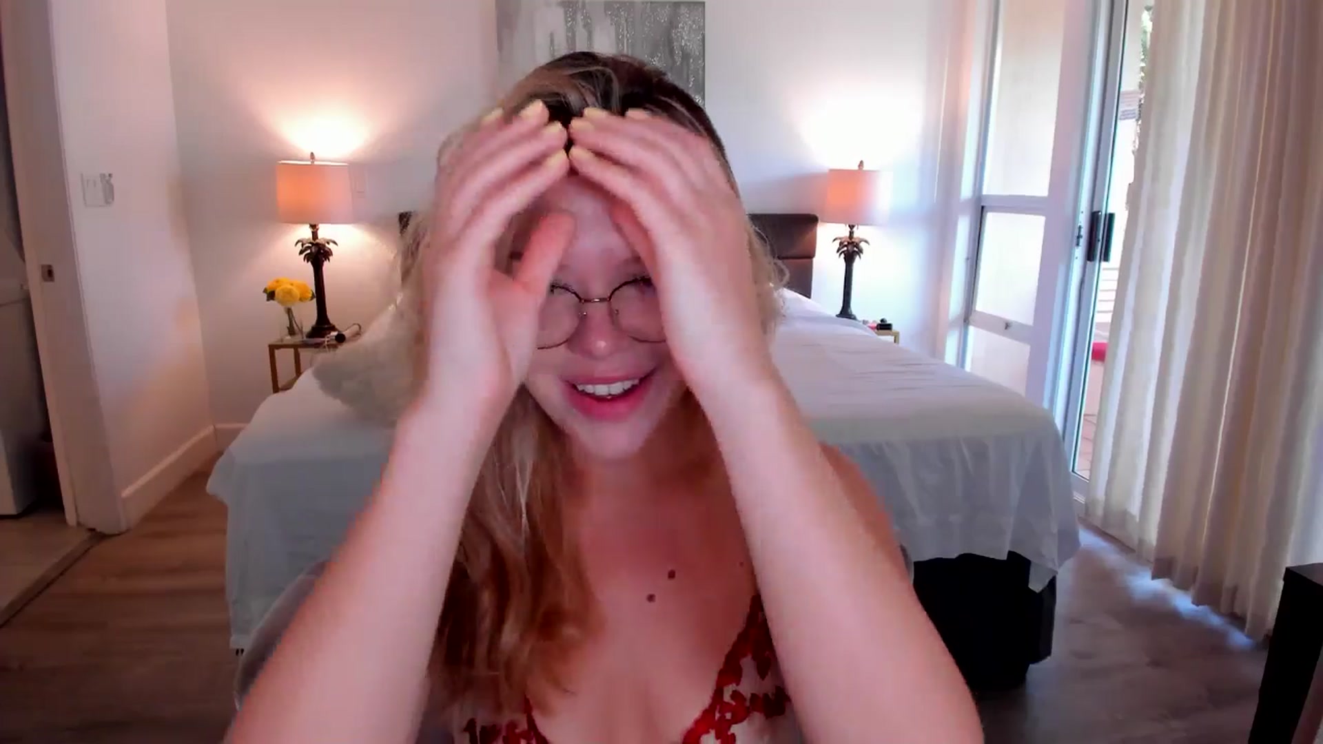 Gallery image thumbnail from Just_Vi's myfreecams stream on, 10/05/2025, 02:45 image 13 of 20