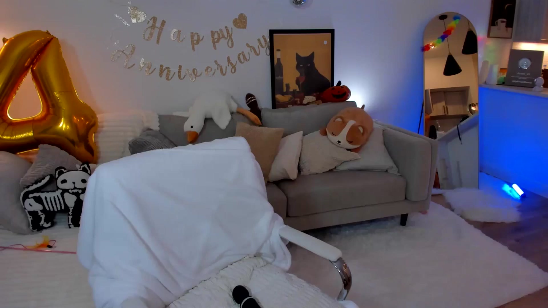 Gallery image thumbnail from Just_Vi's myfreecams stream on, 10/17/2025, 06:03 image 10 of 20