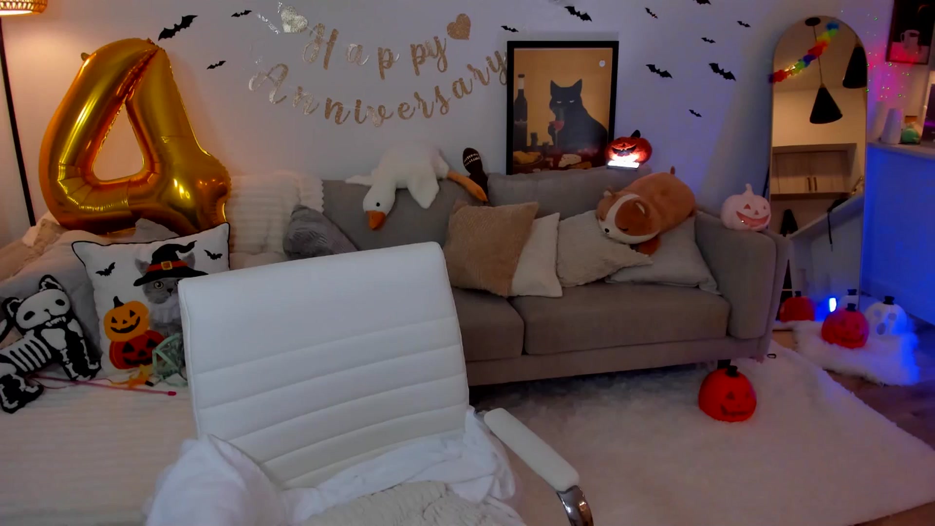 Gallery image thumbnail from Just_Vi's myfreecams stream on, 10/18/2025, 03:40 image 17 of 20