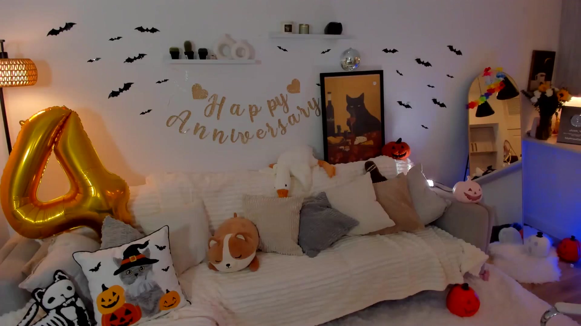 Gallery image thumbnail from Just_Vi's myfreecams stream on, 10/19/2025, 05:22 image 7 of 20