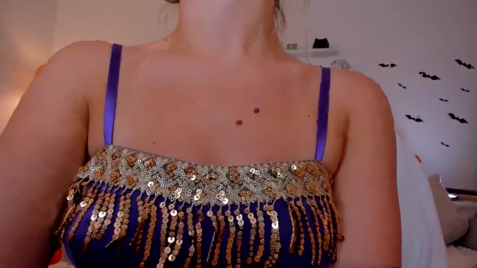 Gallery image thumbnail from Just_Vi's myfreecams stream on, 10/20/2025, 05:42 image 7 of 20