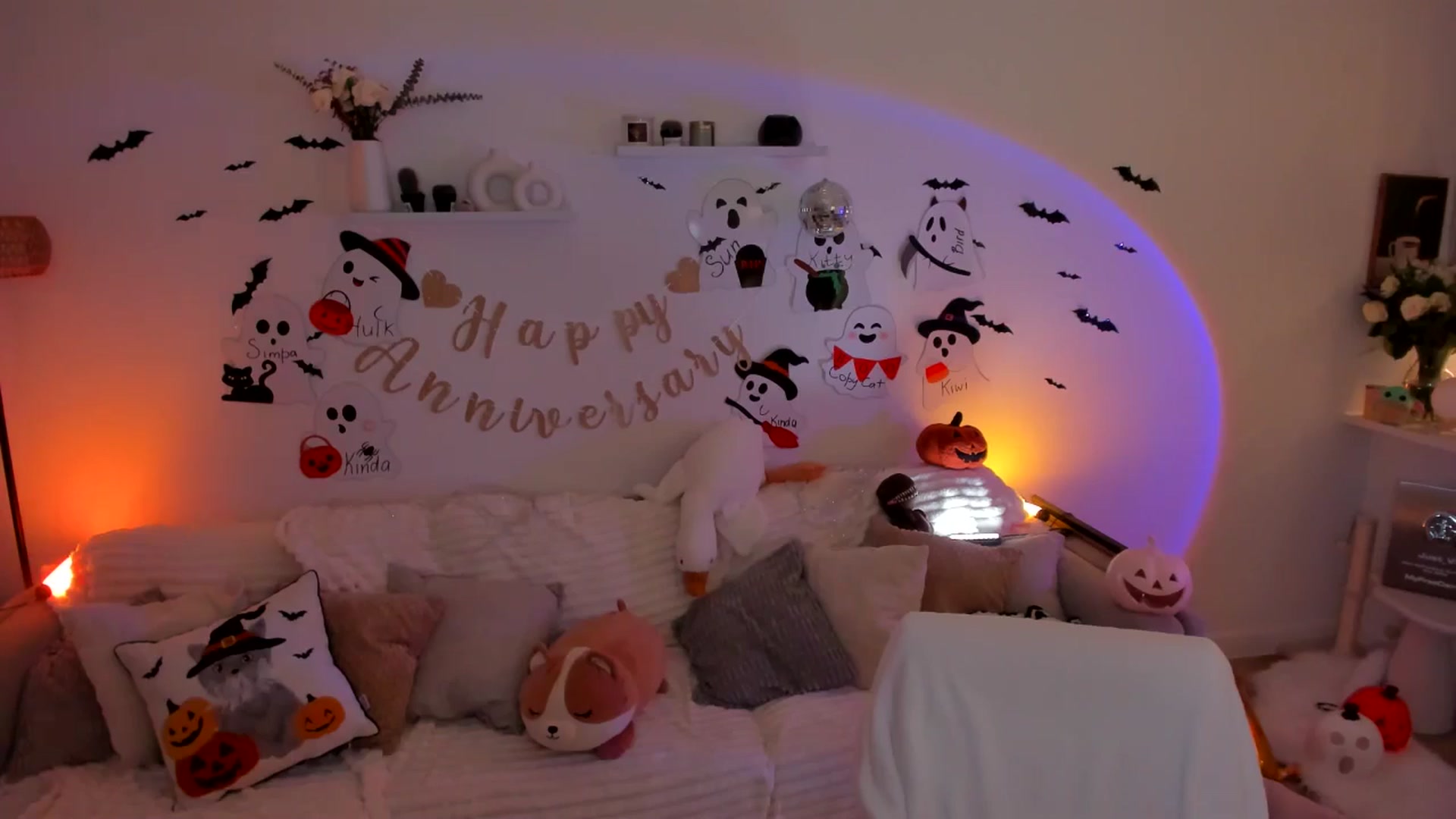 Gallery image thumbnail from Just_Vi's myfreecams stream on, 10/30/2025, 04:44 image 2 of 20