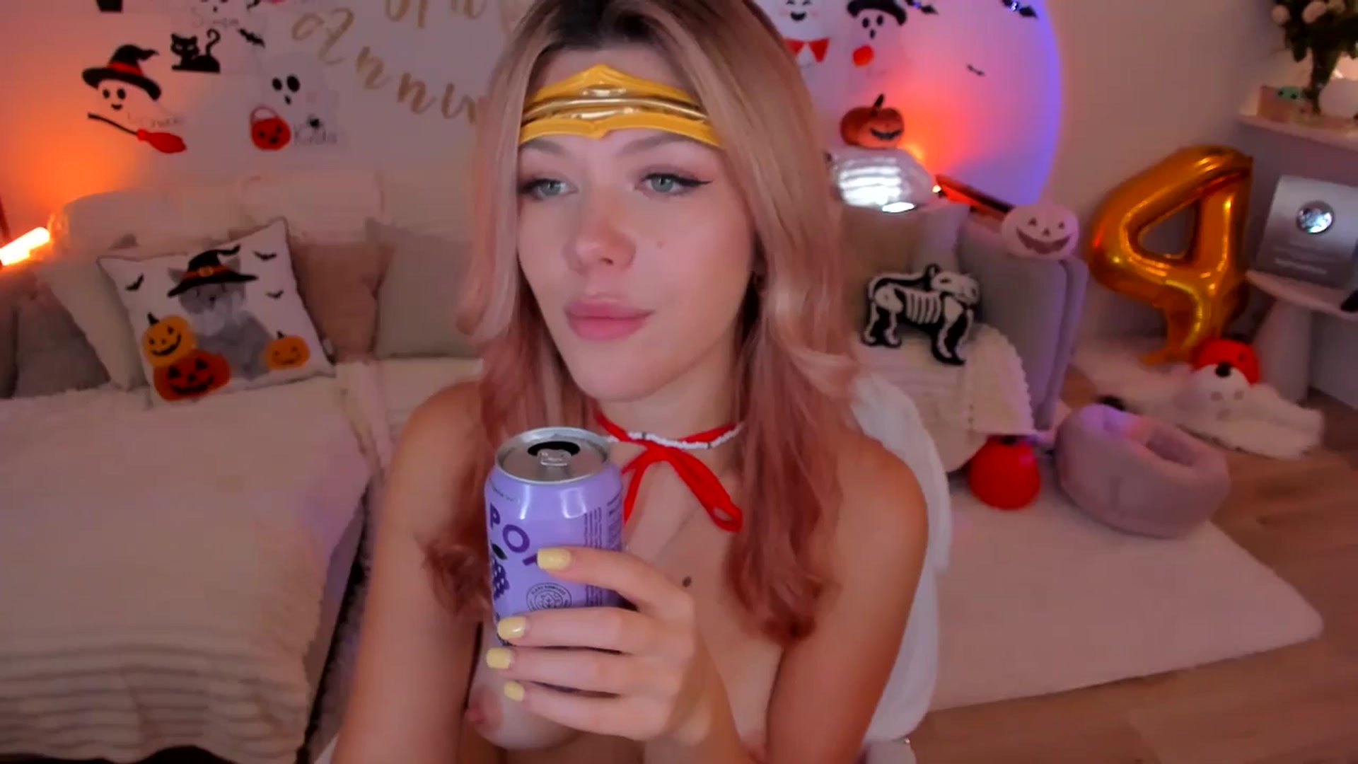 Gallery image thumbnail from Just_Vi's myfreecams stream on, 11/01/2025, 07:06 image 7 of 20